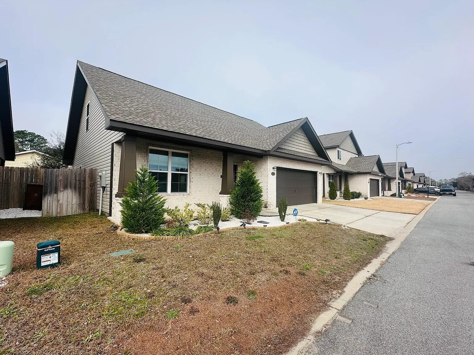 Hadleigh Hills Phase II - Residential Lease