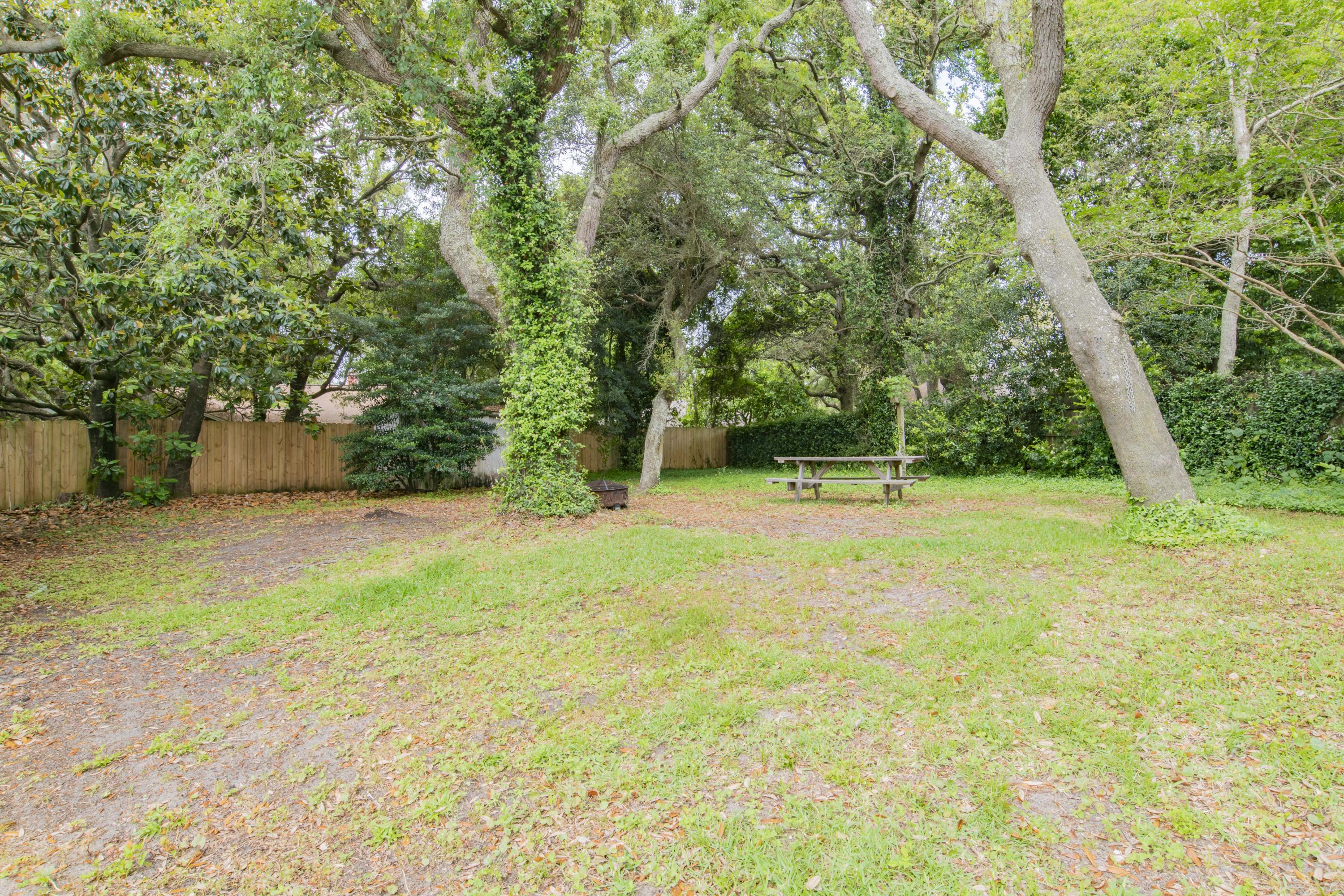 SANDPIPER VILLAGE - Residential