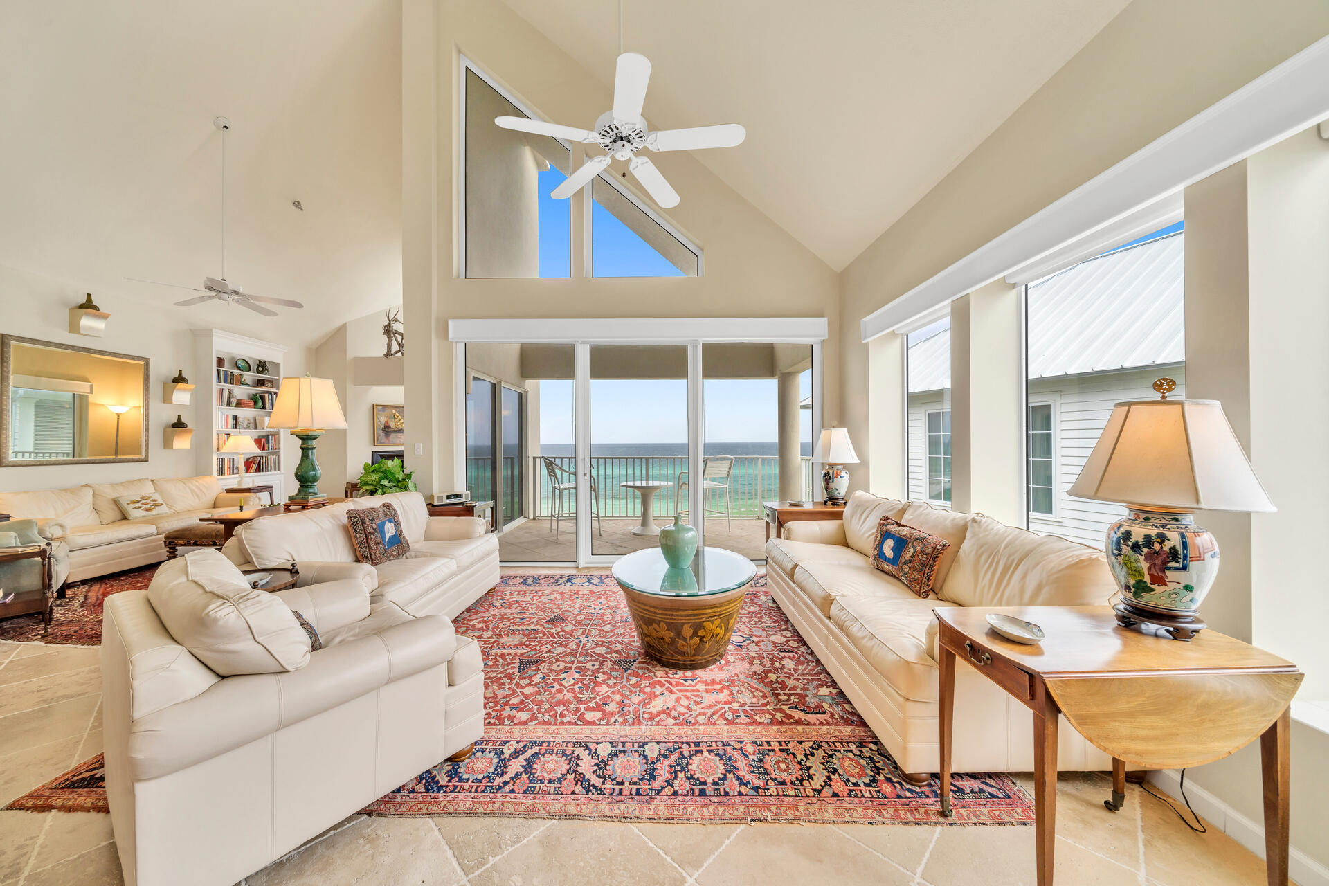 TRANQUILLITY ON THE BEACH - Residential