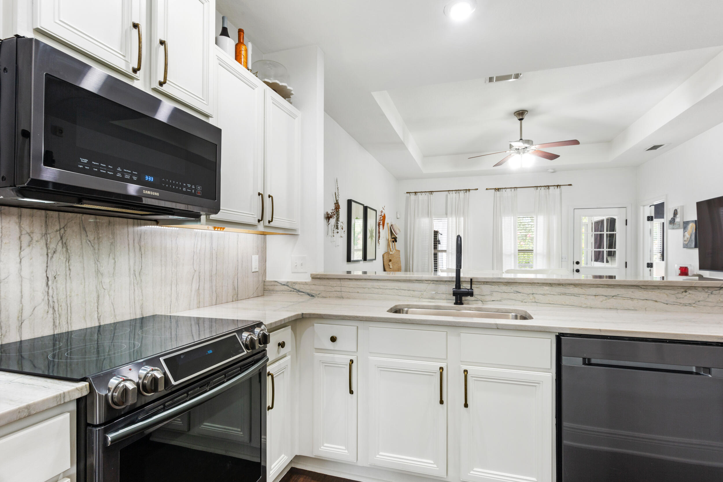 SANTA ROSA GOLF VILLAS - Residential