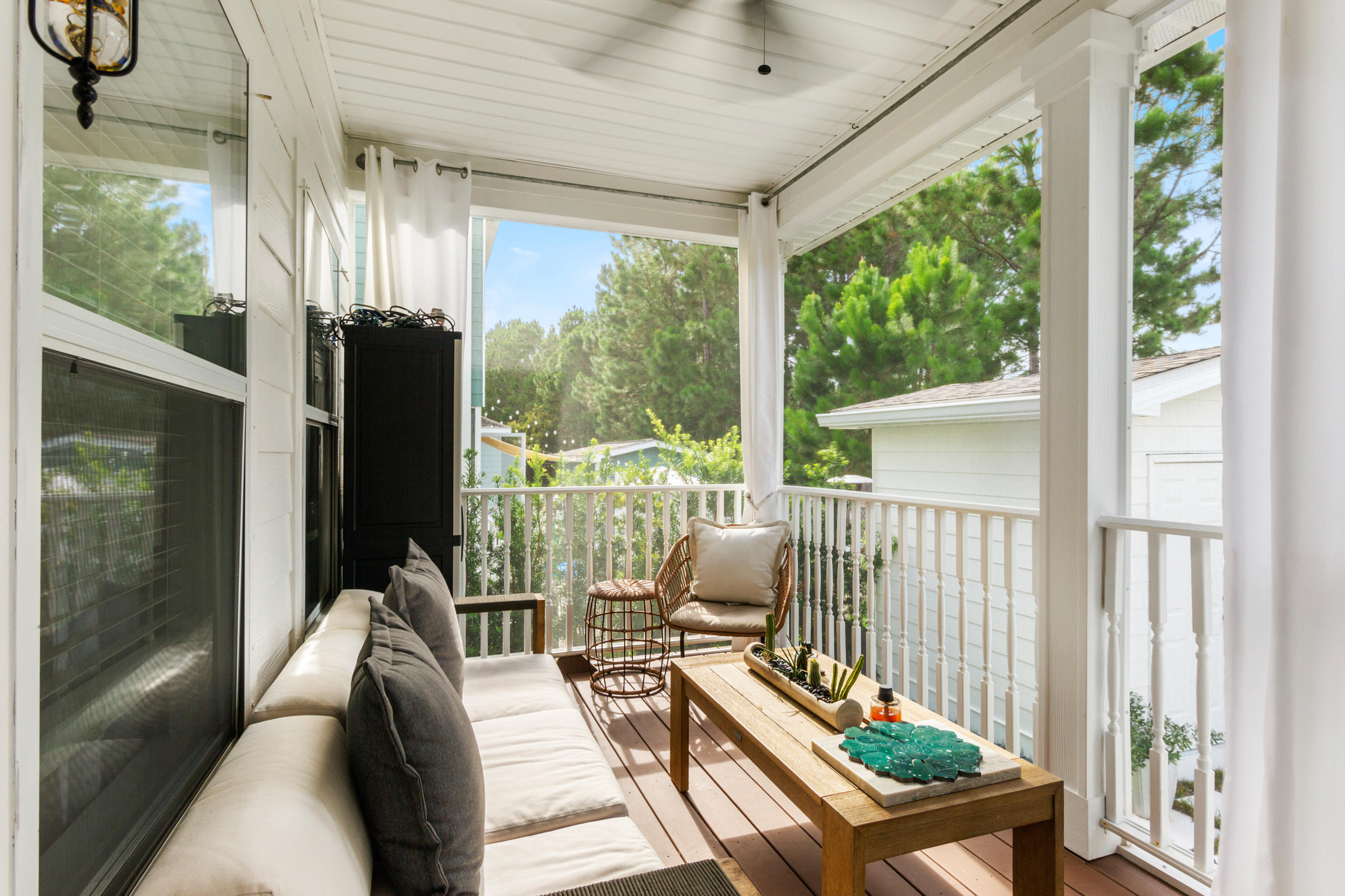 SANTA ROSA GOLF VILLAS - Residential