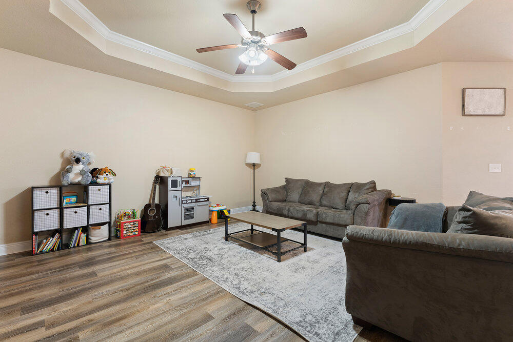 JAXSON ESTATES - Residential