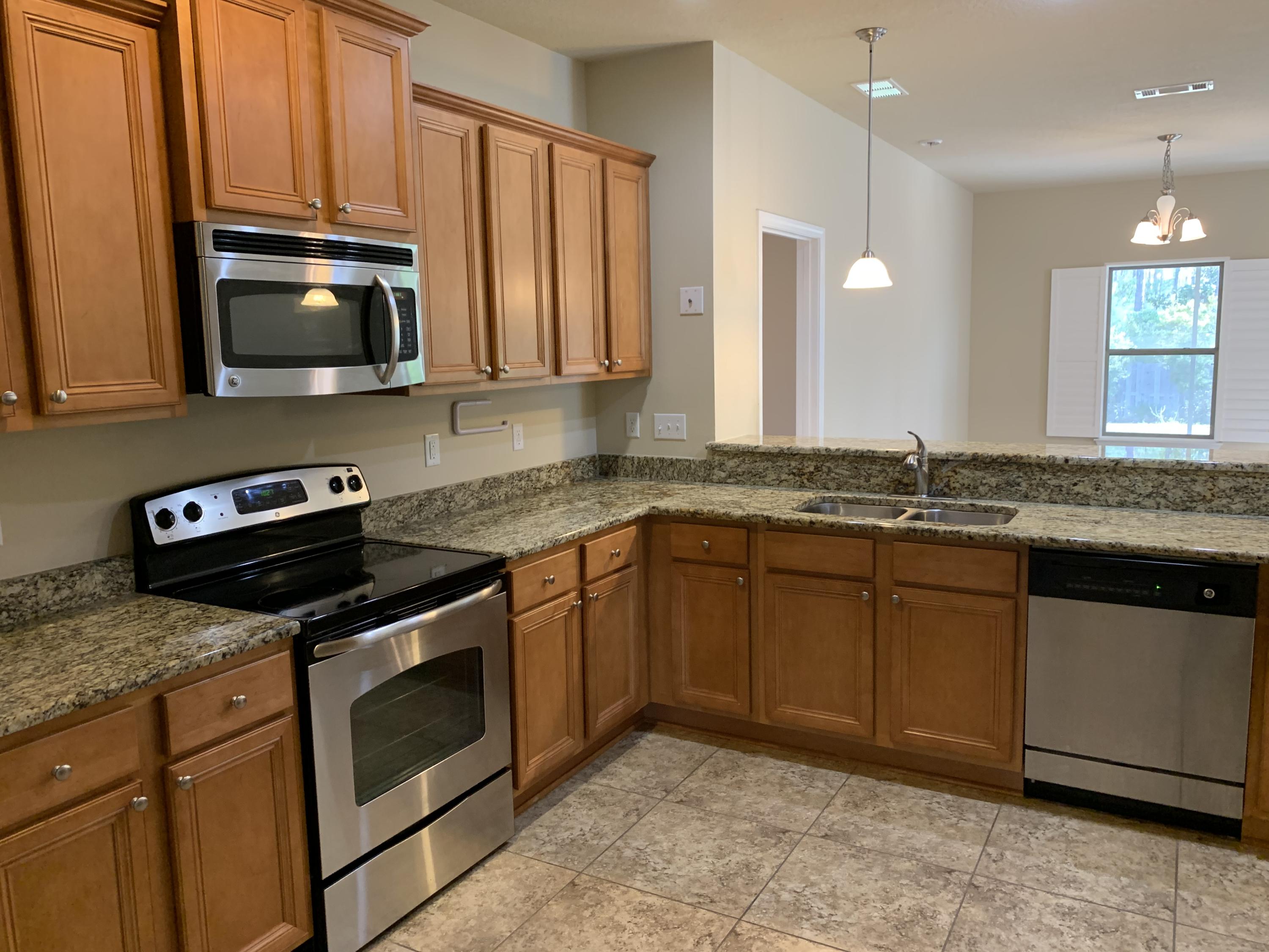 DRIFTWOOD ESTATES - Residential Lease