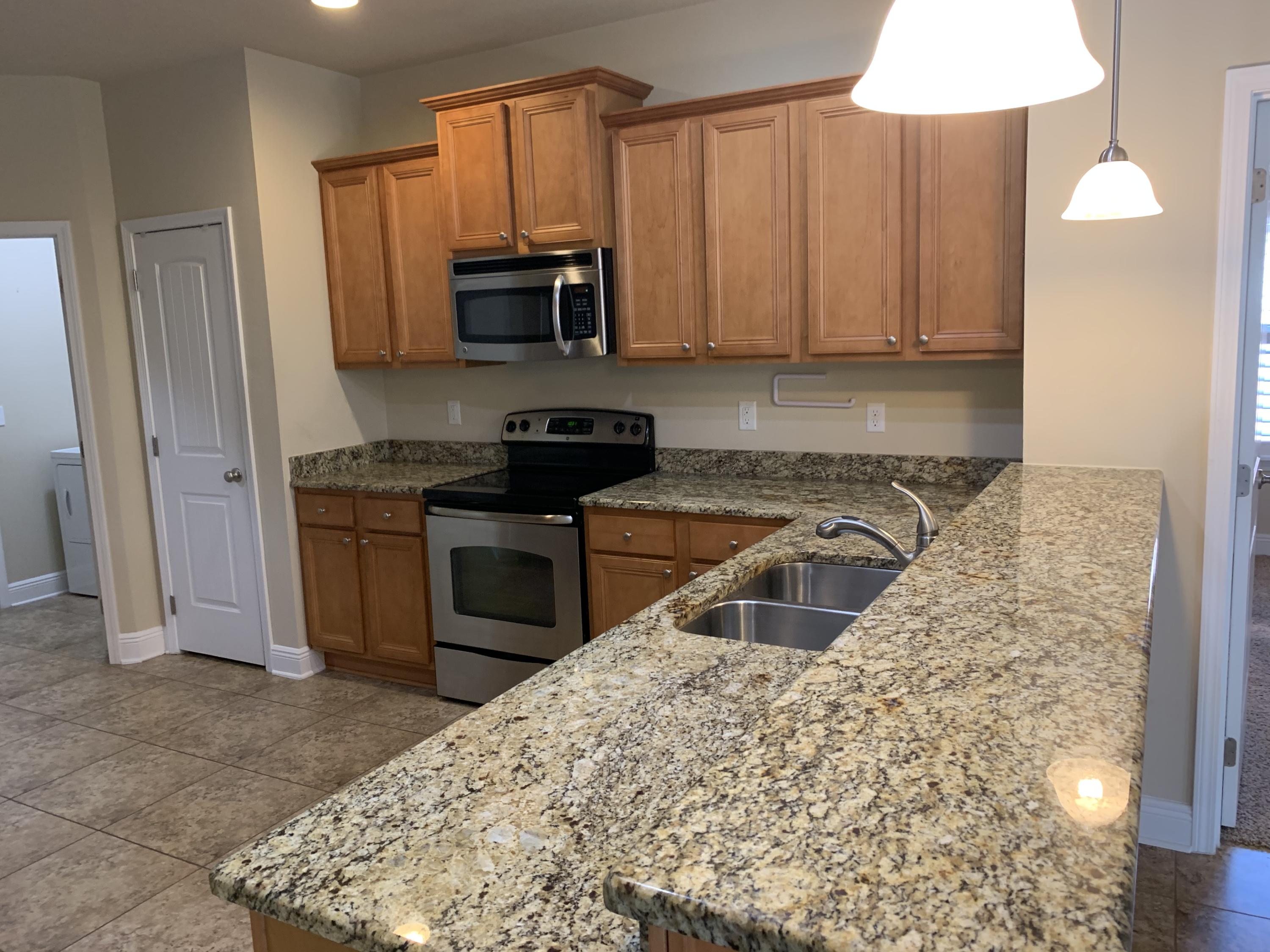 DRIFTWOOD ESTATES - Residential Lease