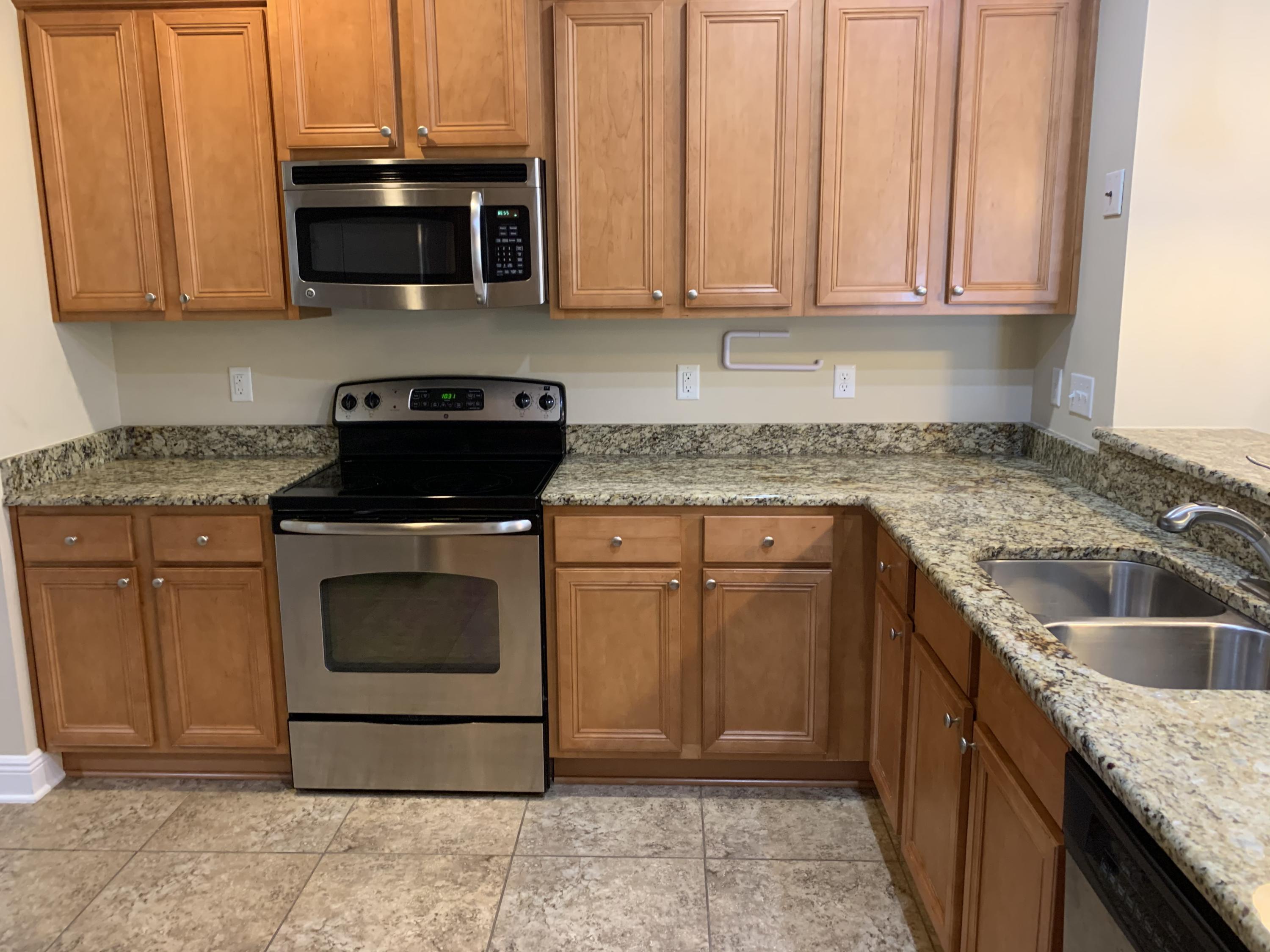 DRIFTWOOD ESTATES - Residential Lease