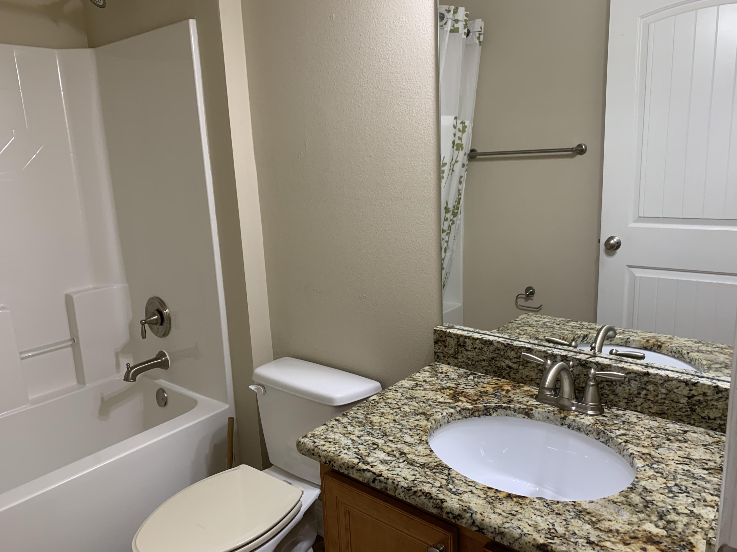 DRIFTWOOD ESTATES - Residential Lease