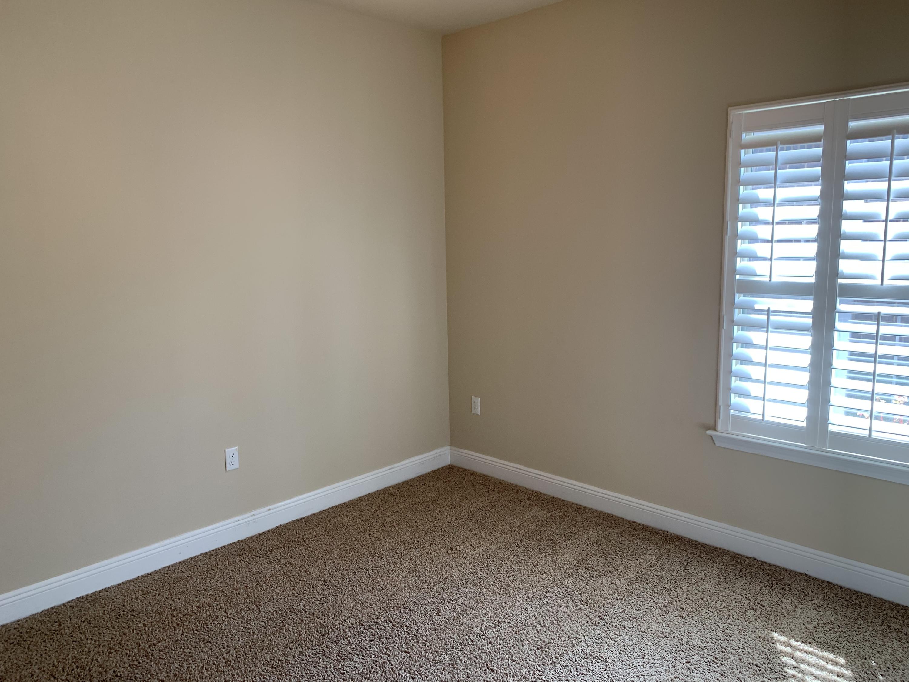 DRIFTWOOD ESTATES - Residential Lease