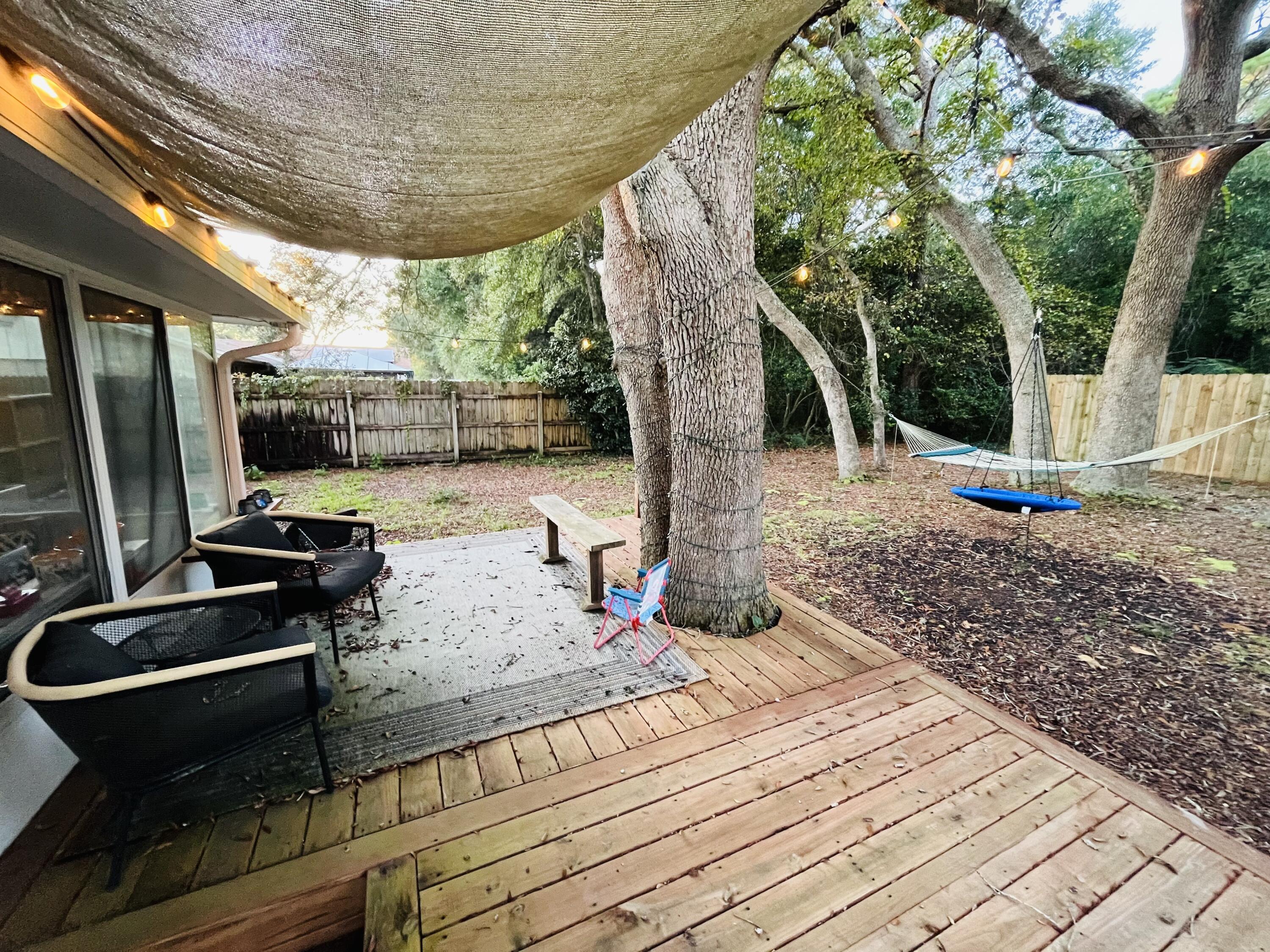 PORT DIXIE - Residential Lease