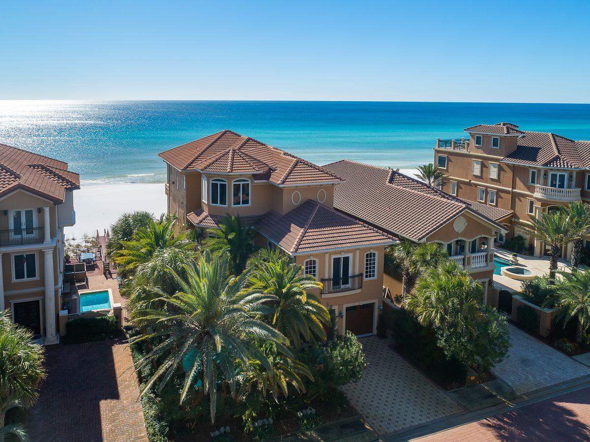 DESTINY BY THE SEA - Residential
