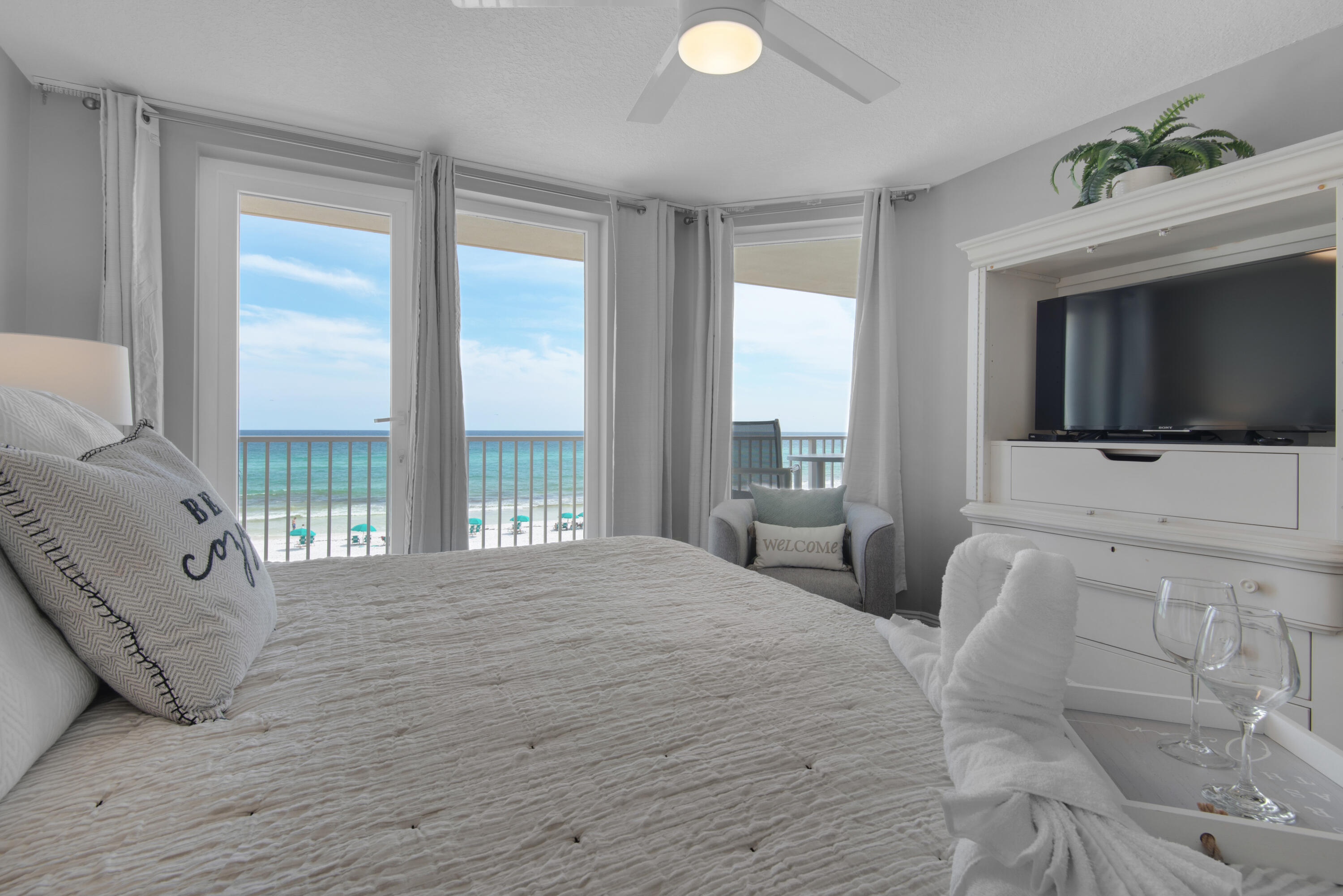 SEA DUNES - Residential