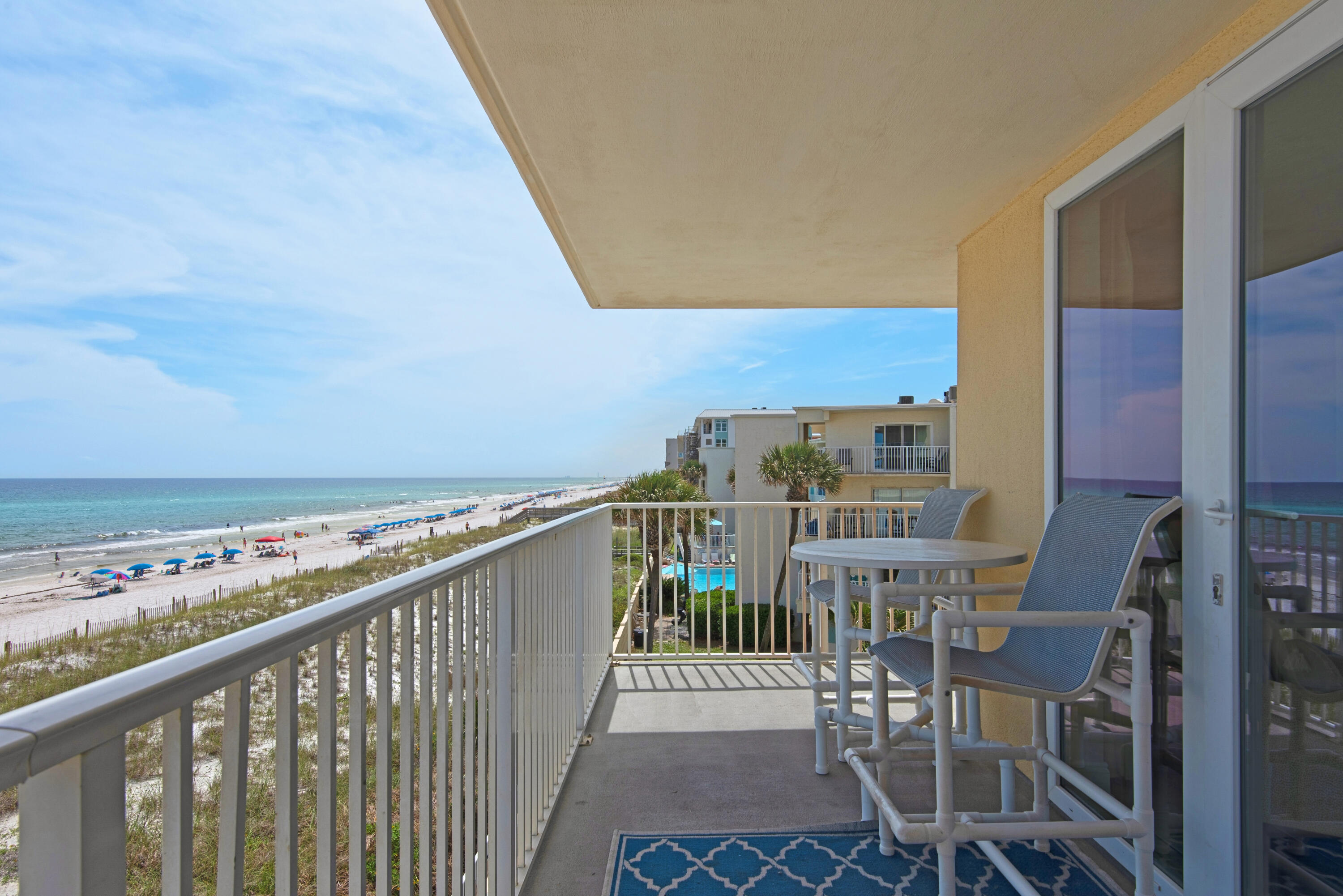 SEA DUNES - Residential