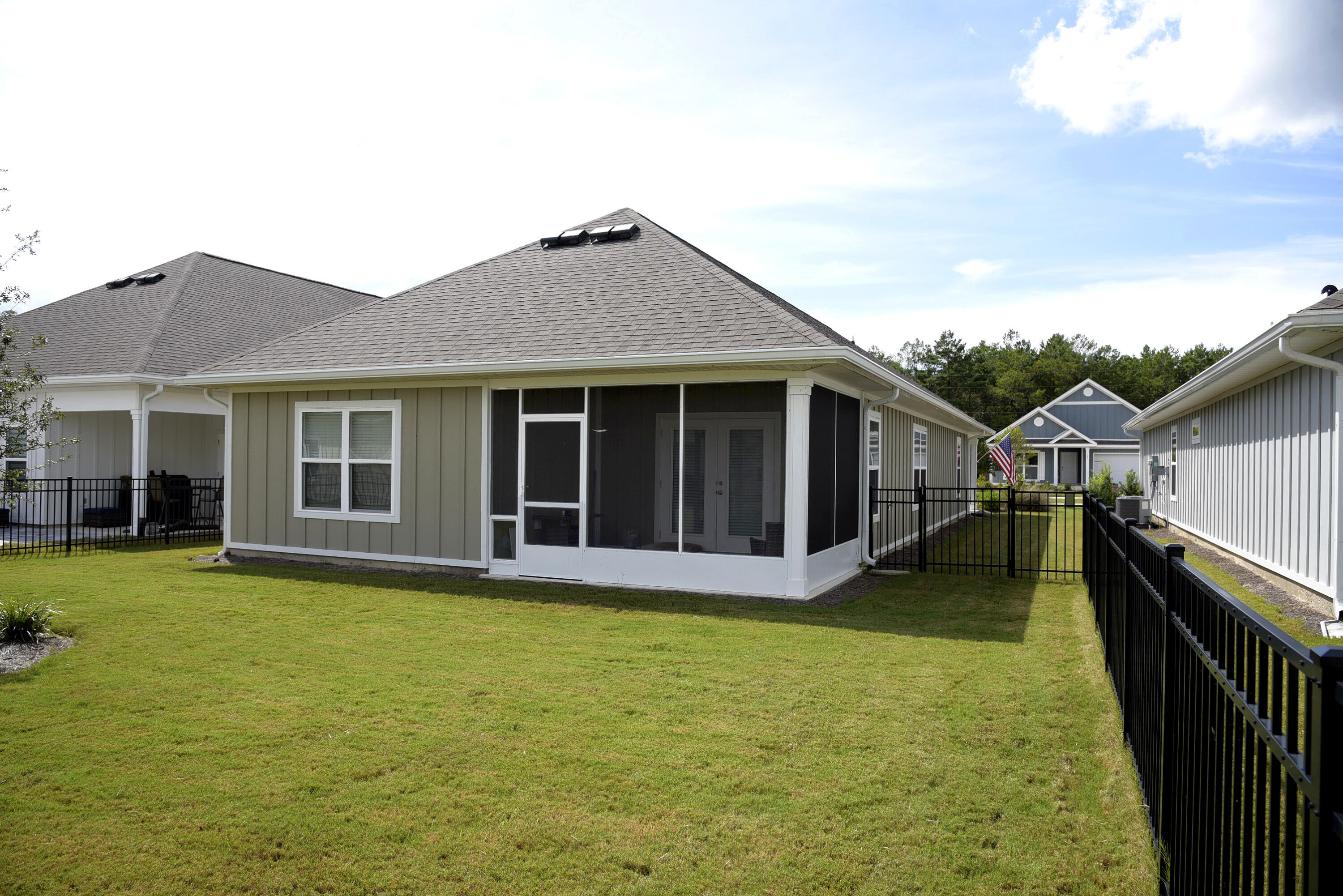 Hammock Bay - Firefly - Residential