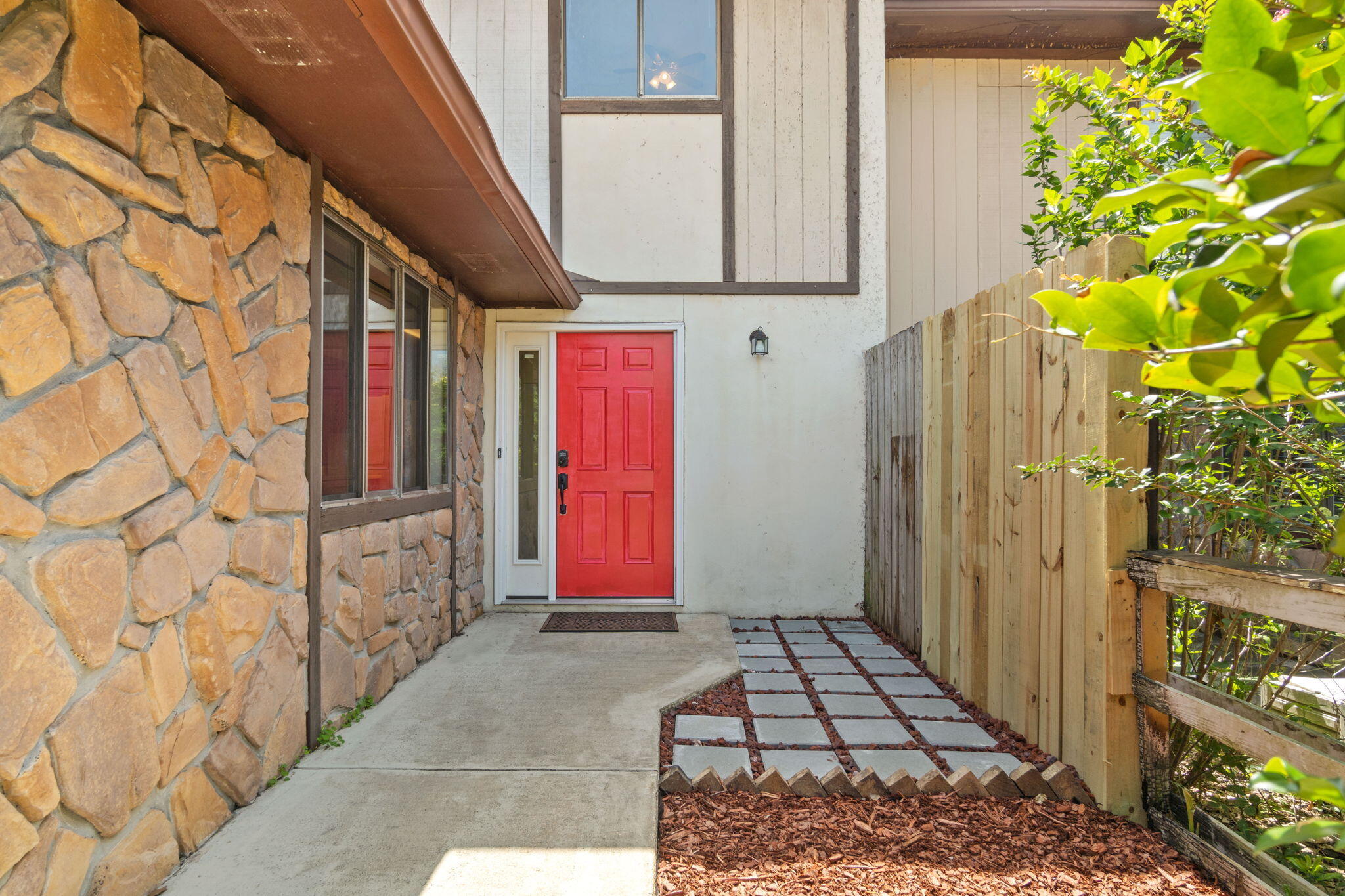 HONEYTREE - Residential