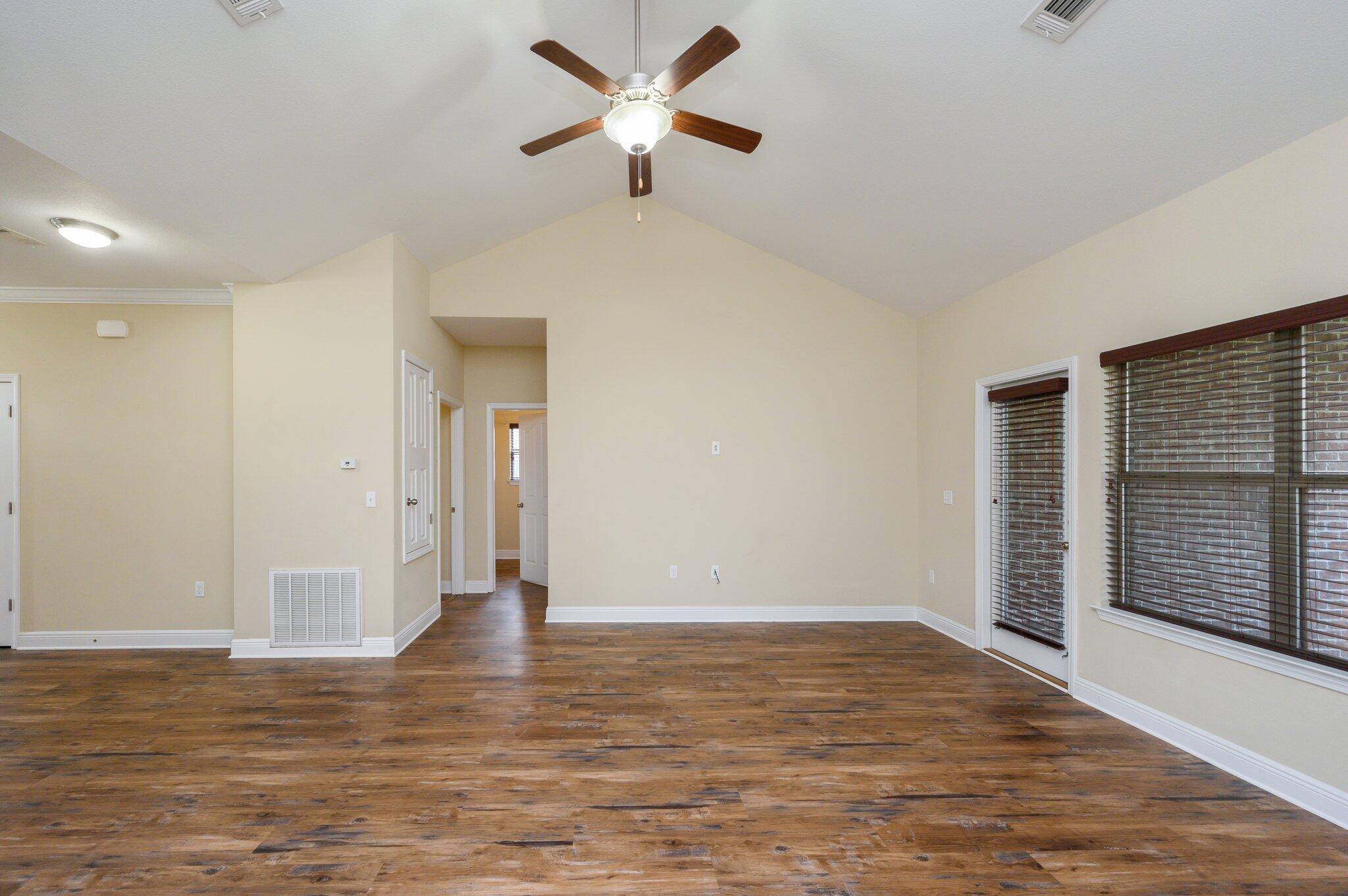 ROLLING RIDGE S/D - Residential