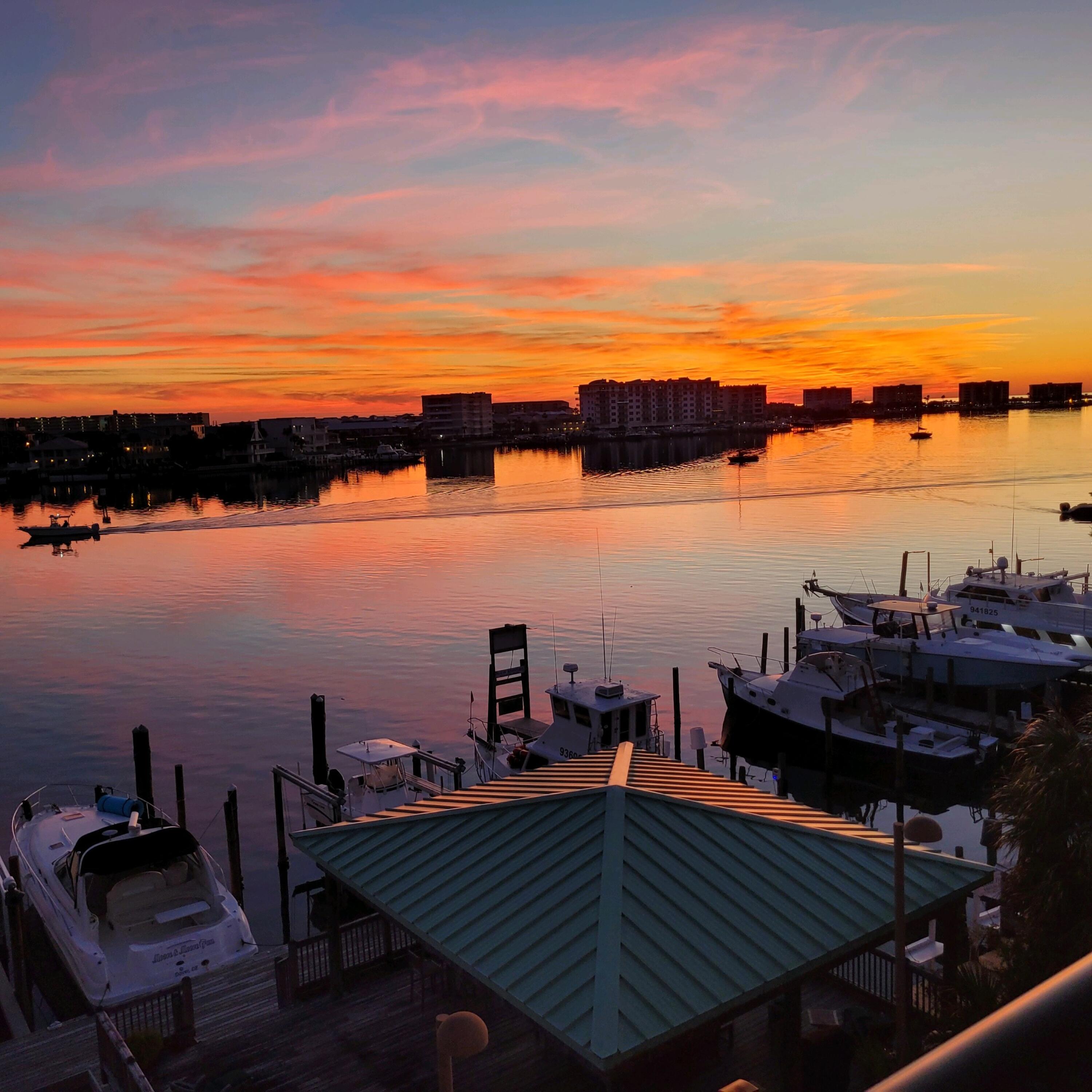 TRANQUIL HARBOR - Residential