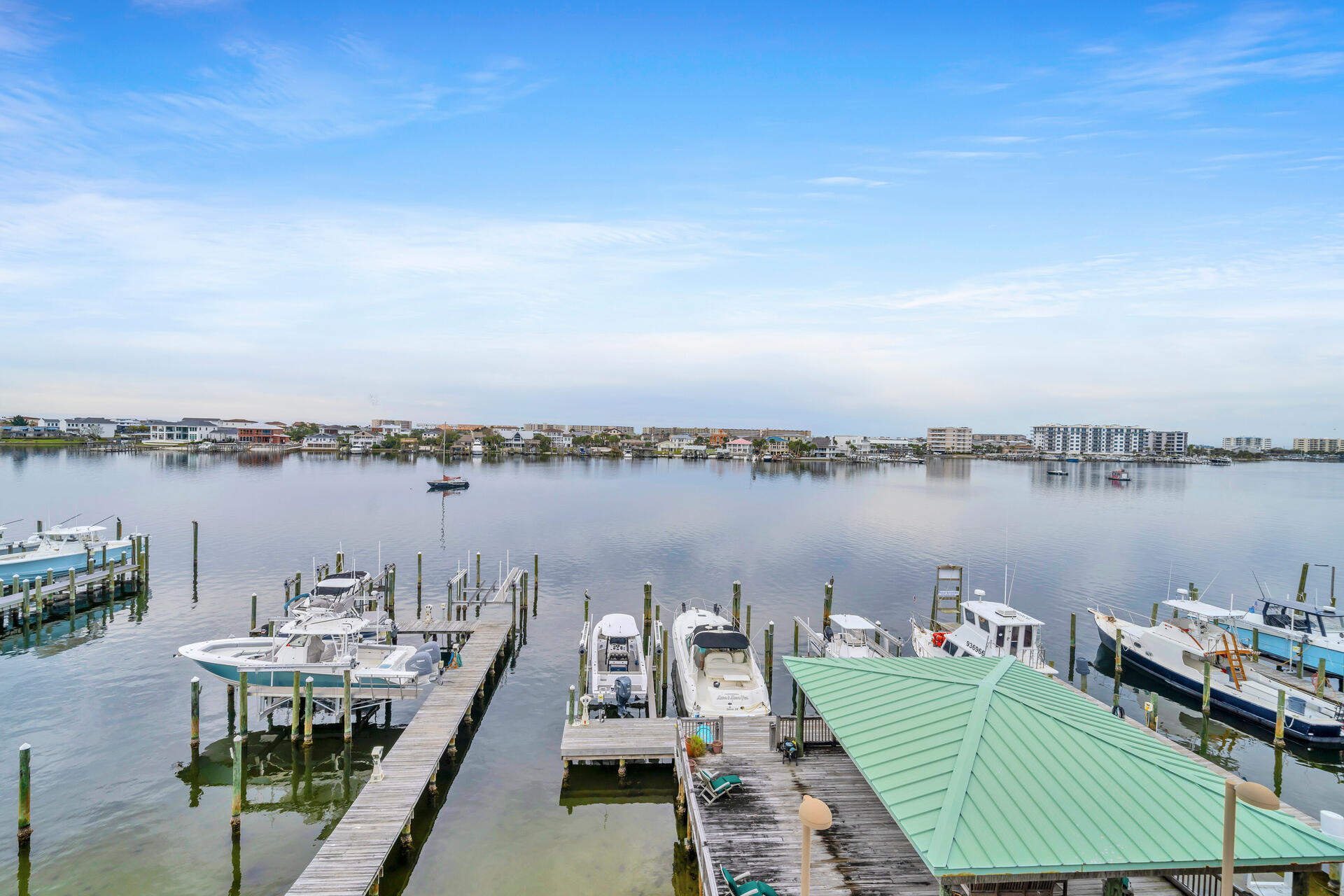 TRANQUIL HARBOR - Residential