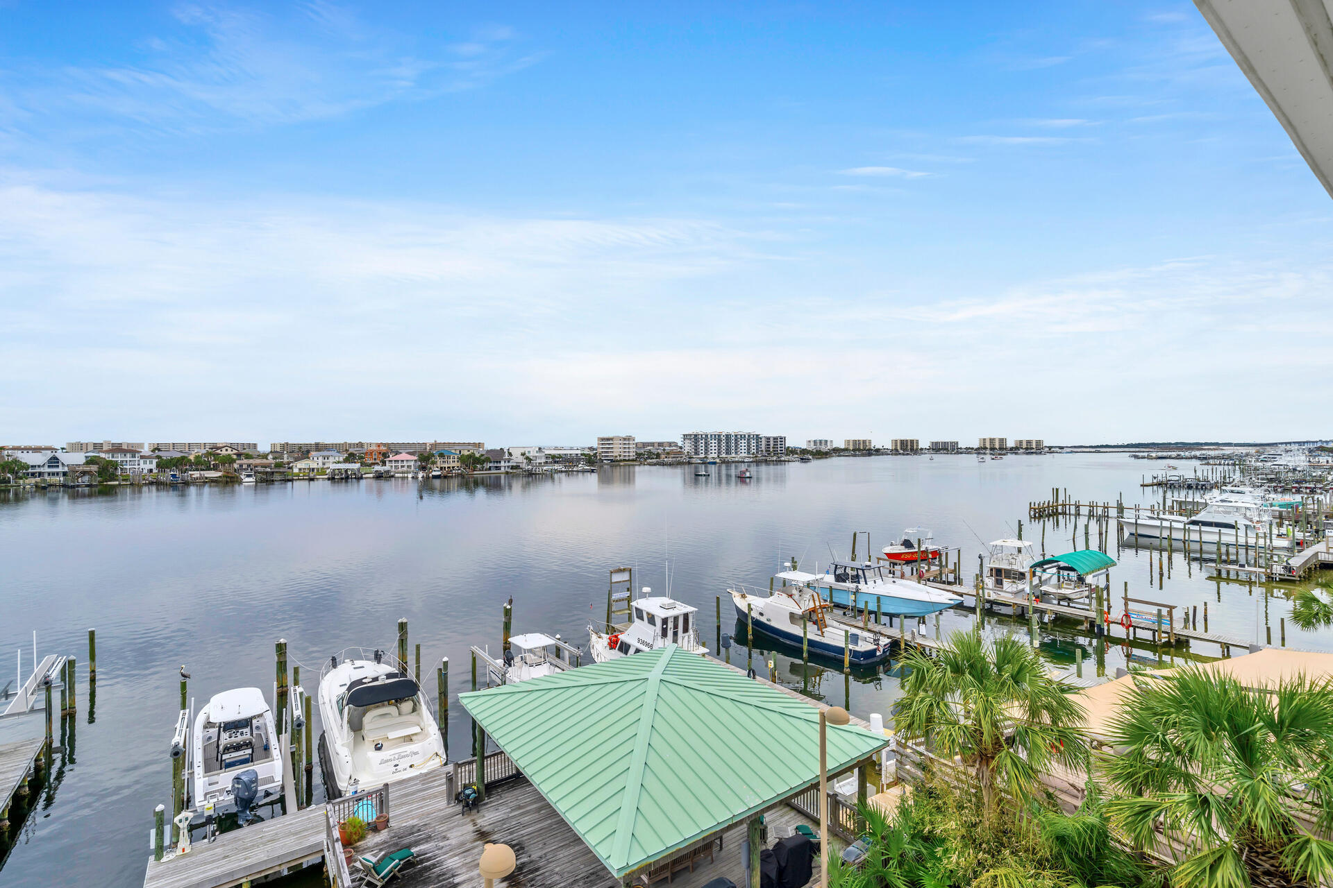 TRANQUIL HARBOR - Residential