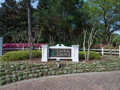 LAUREL GROVE - Residential