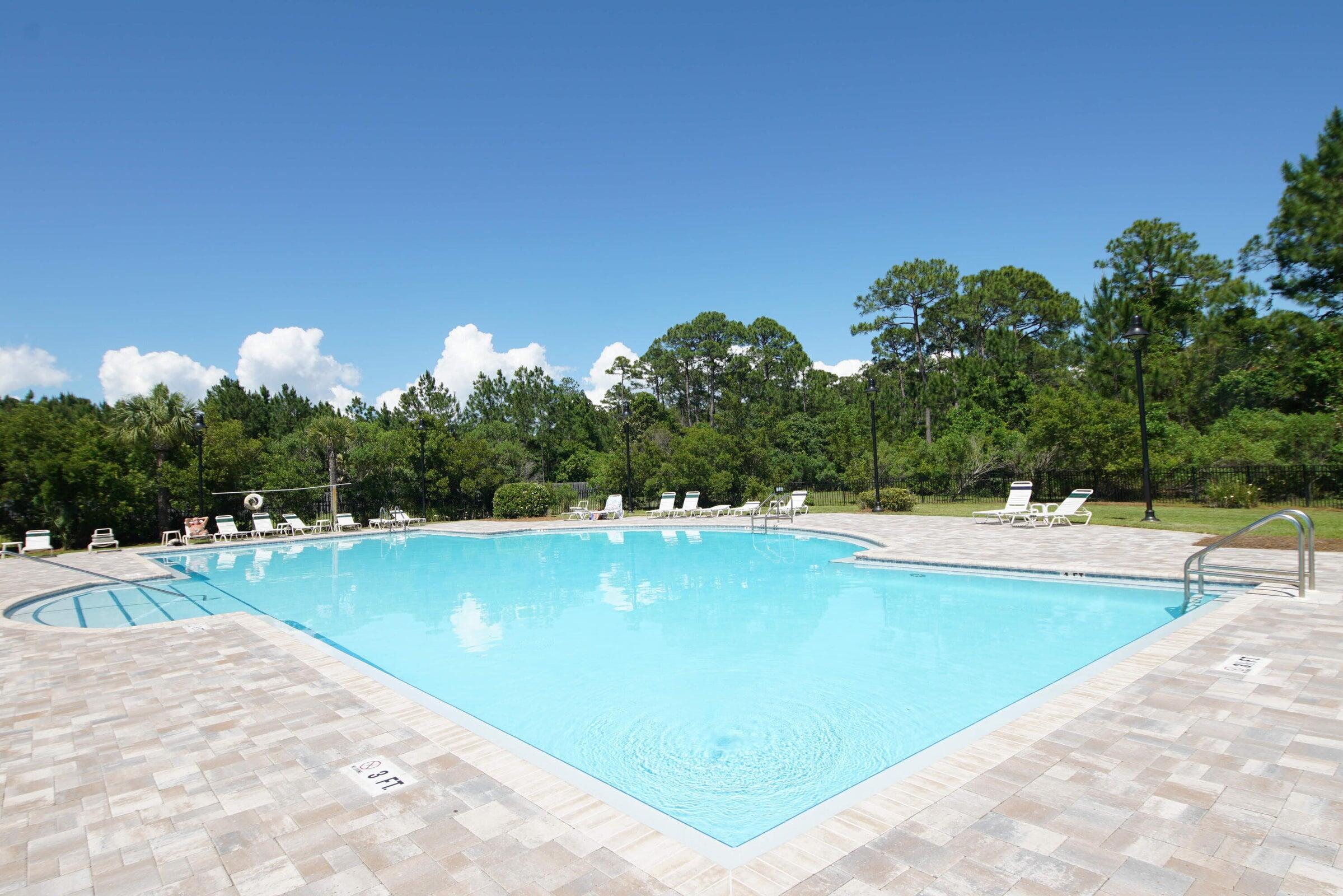 DRIFTWOOD ESTATES - Residential Lease
