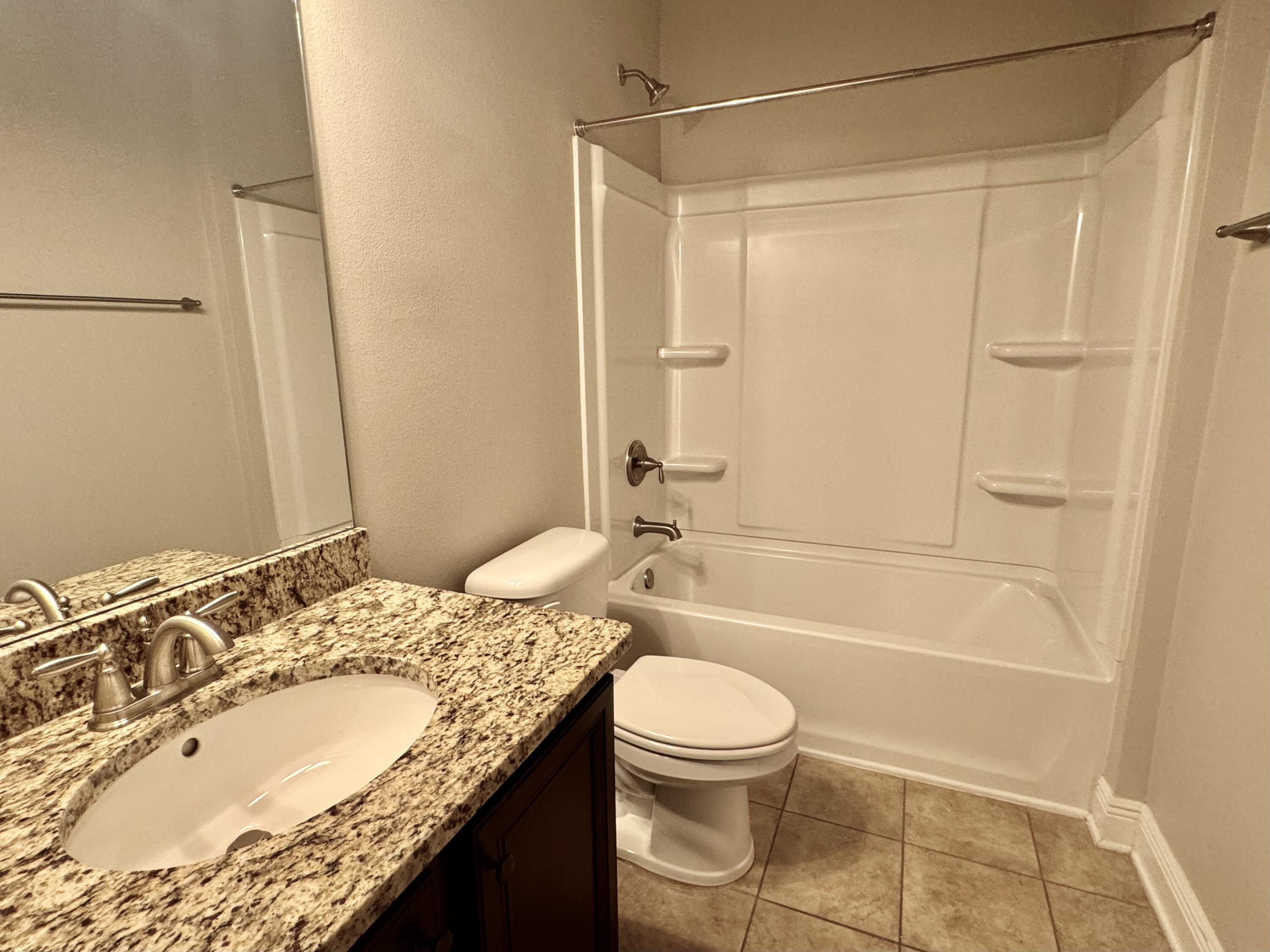 DRIFTWOOD ESTATES - Residential Lease