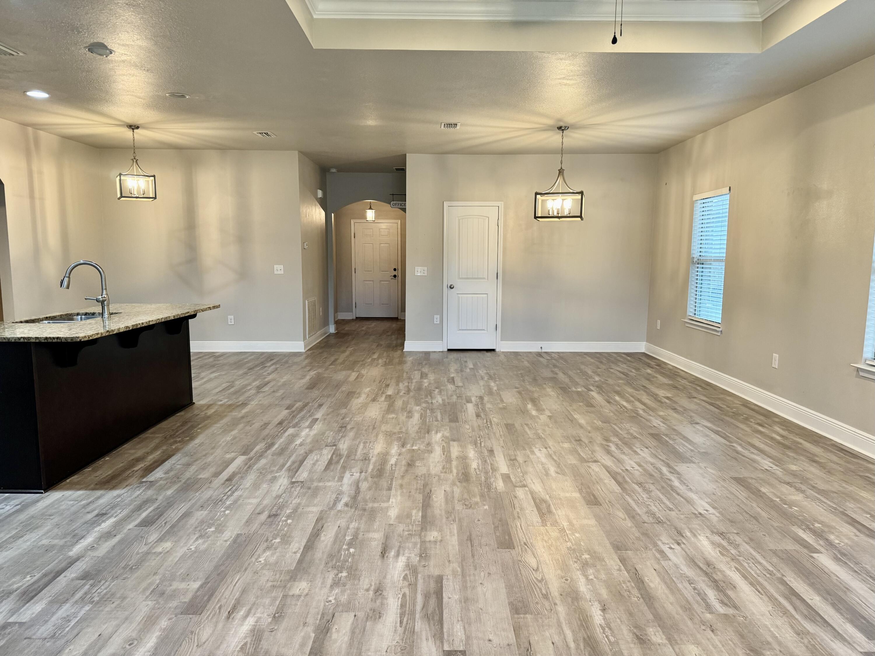 DRIFTWOOD ESTATES - Residential Lease