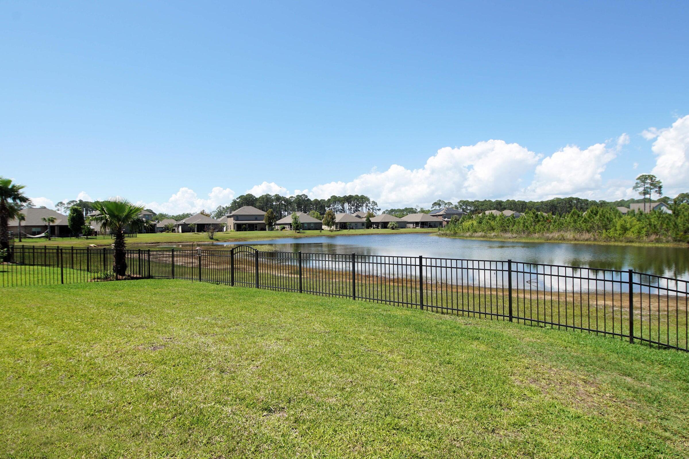 DRIFTWOOD ESTATES - Residential Lease