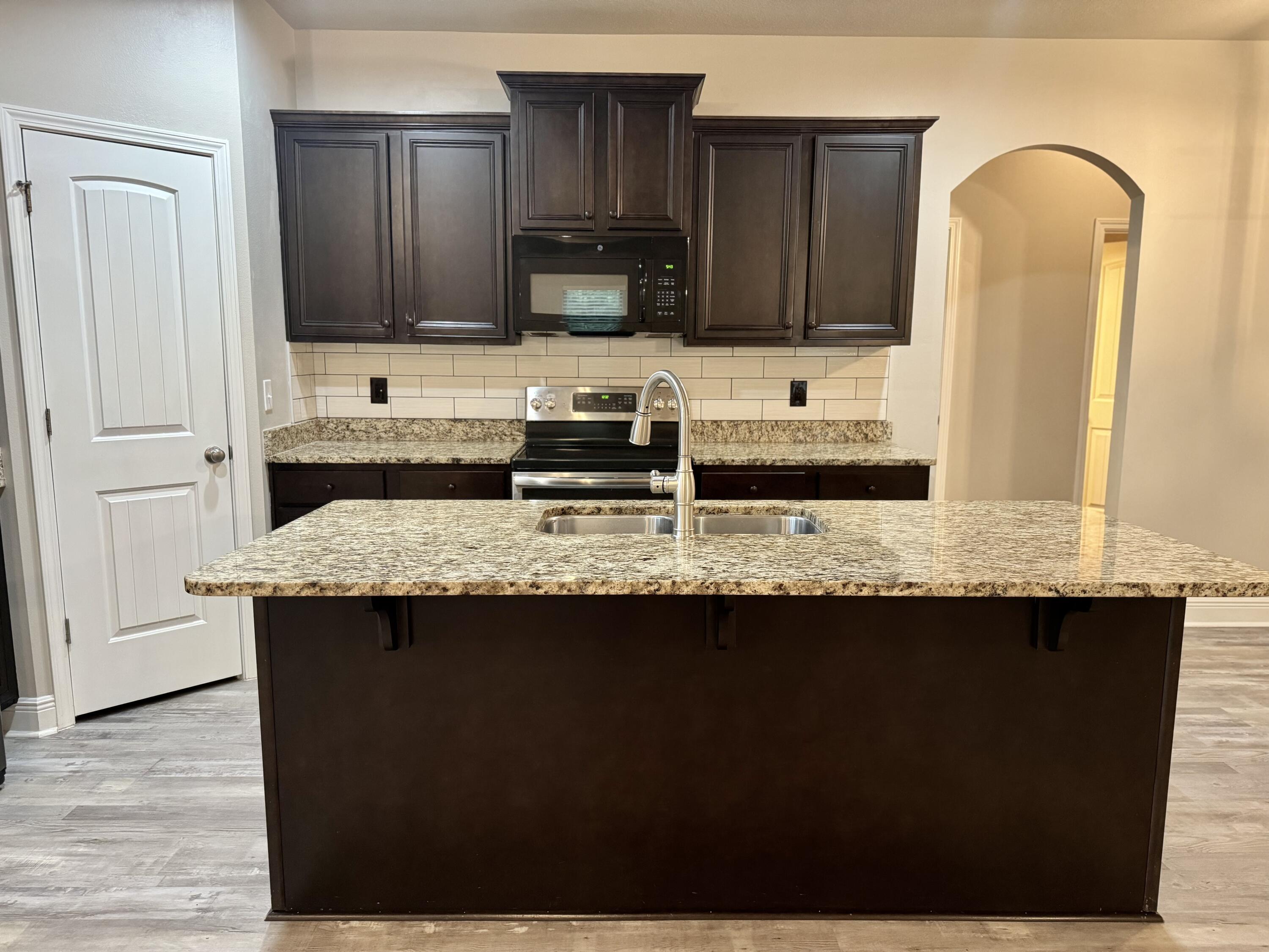 DRIFTWOOD ESTATES - Residential Lease