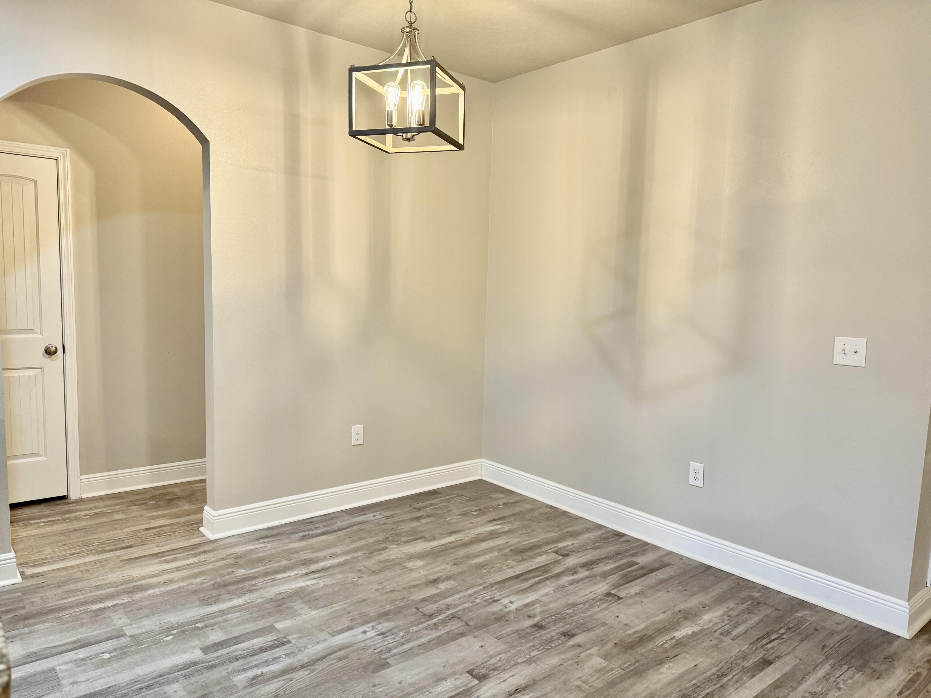 DRIFTWOOD ESTATES - Residential Lease