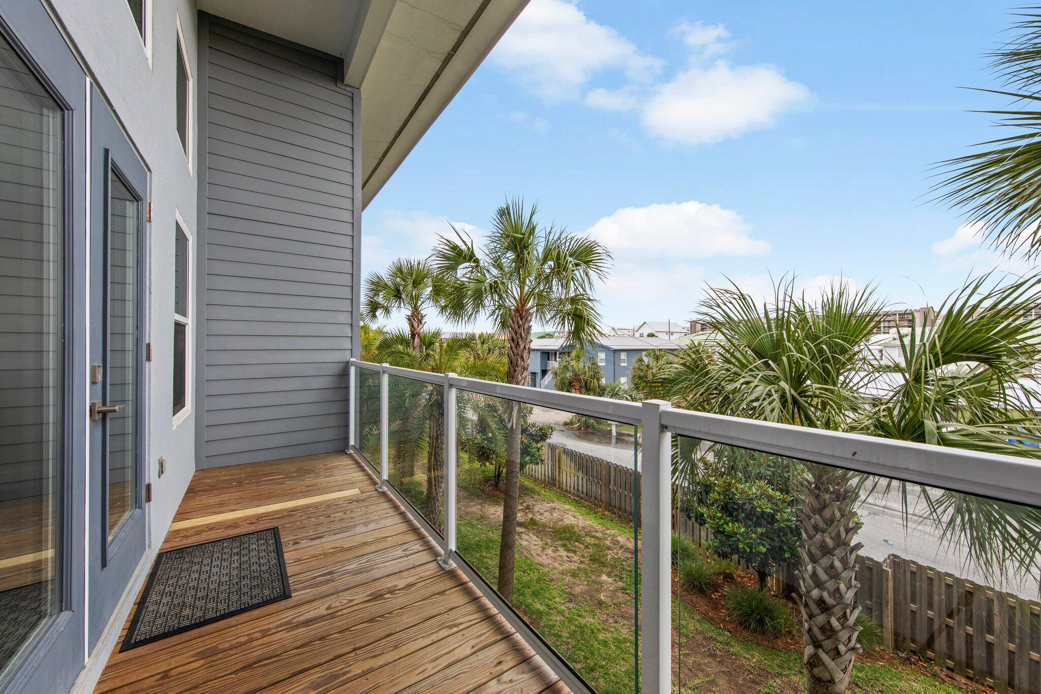 Soundside Lofts - Residential Lease