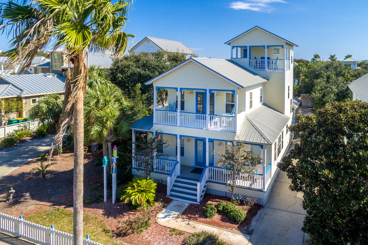 CRYSTAL BEACH - Residential