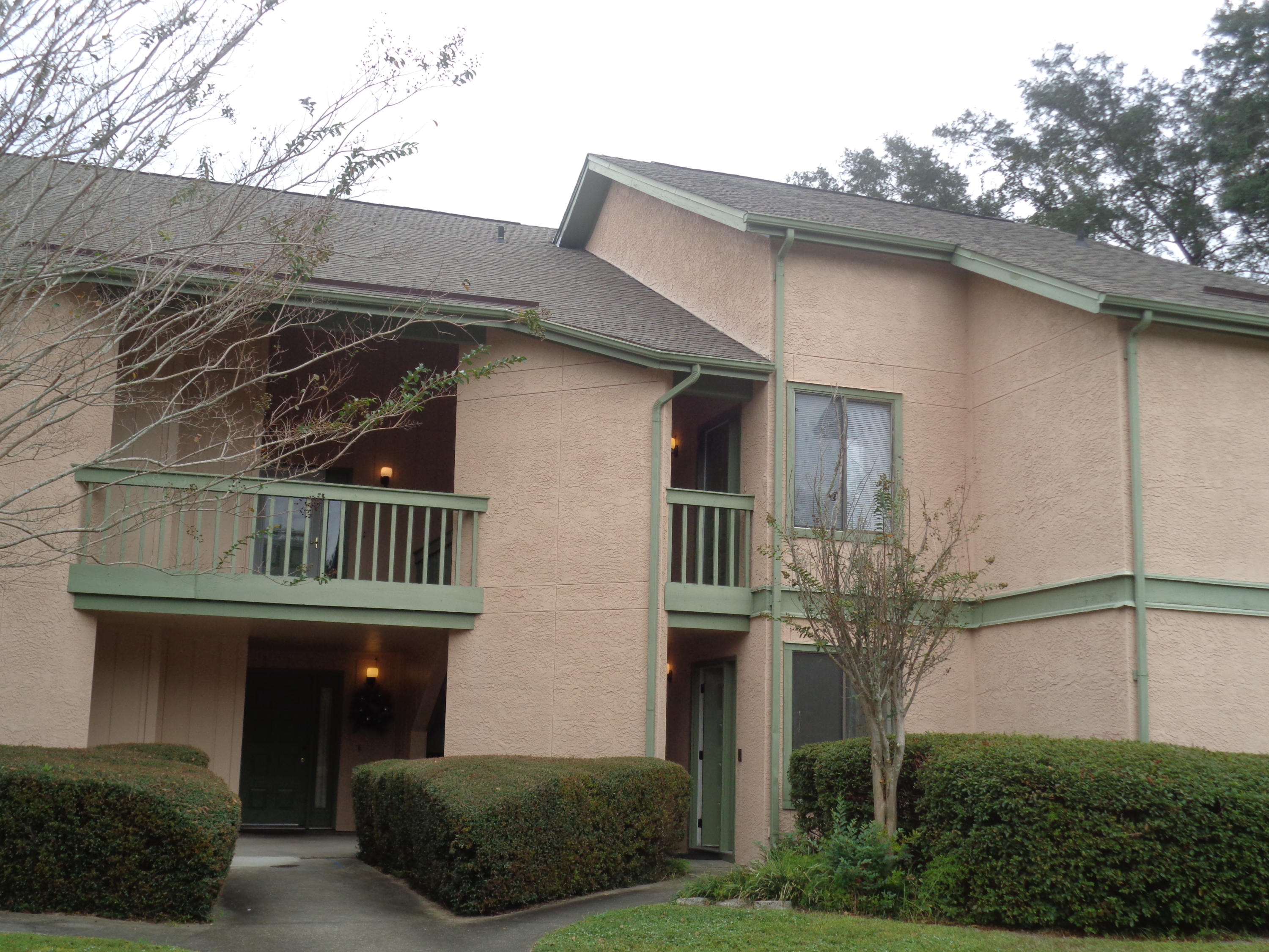 GARDEN OAKS CONDO - Residential Lease