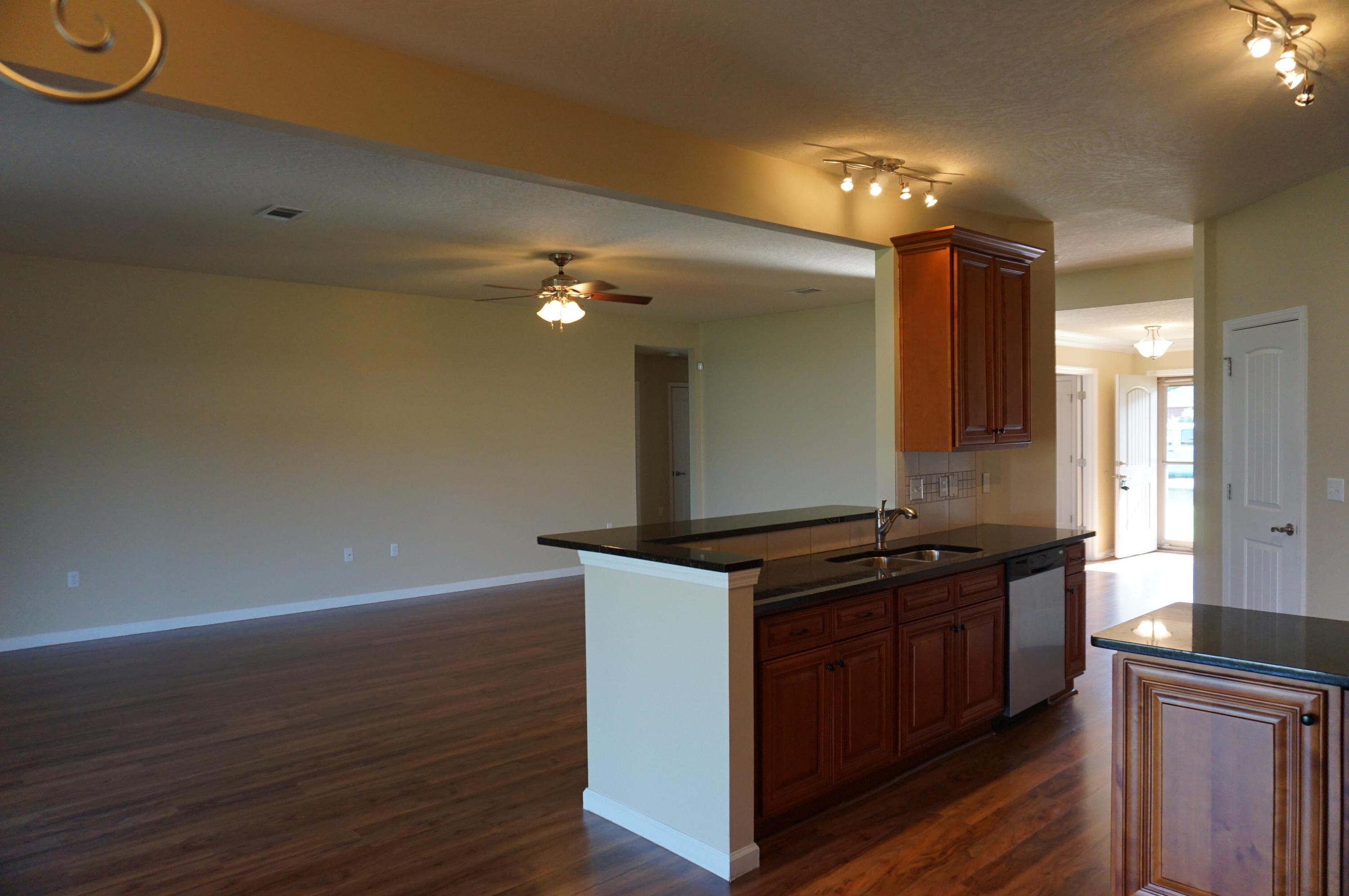 LEE FARMS PH III - Residential Lease