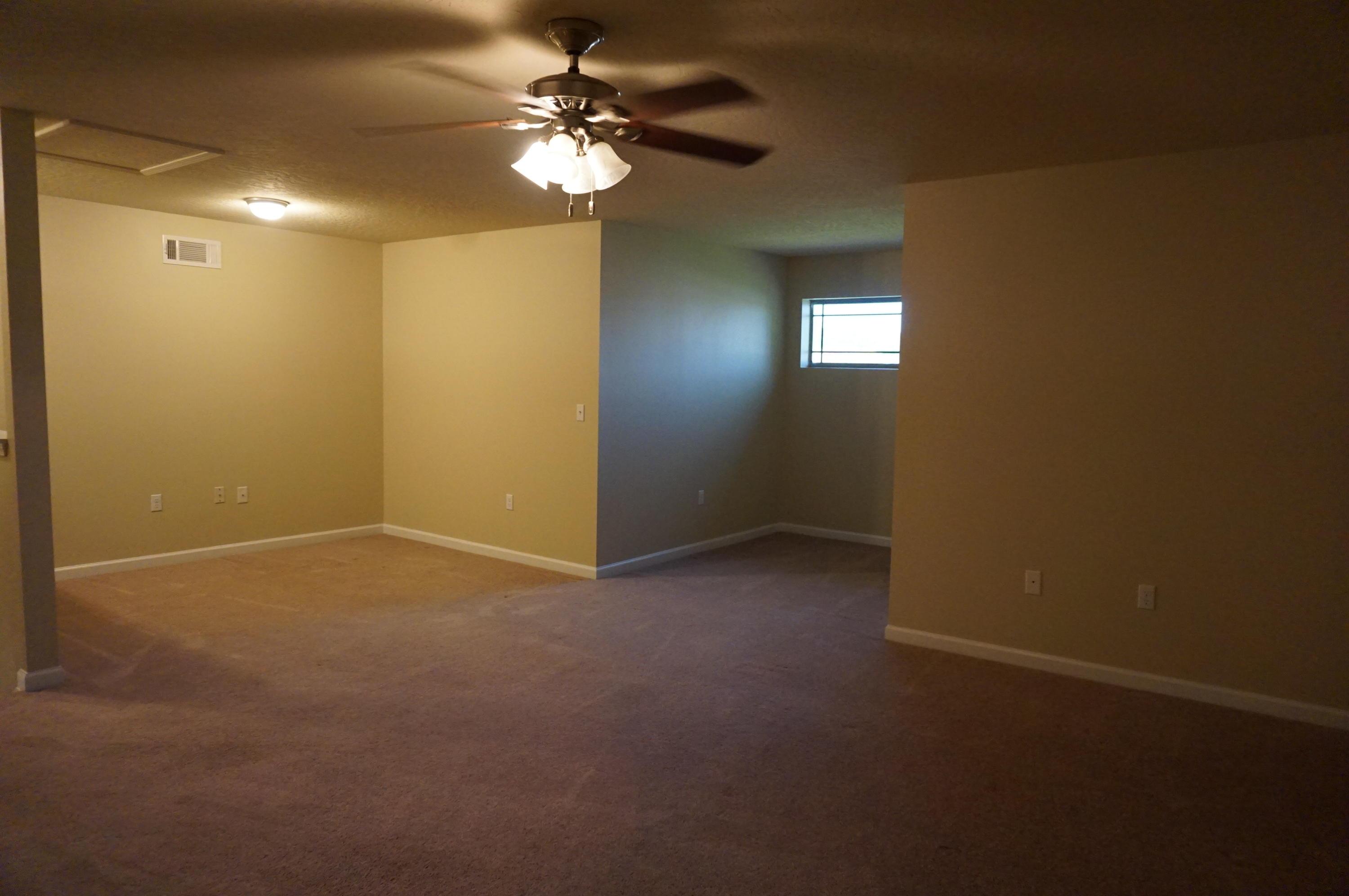 LEE FARMS PH III - Residential Lease