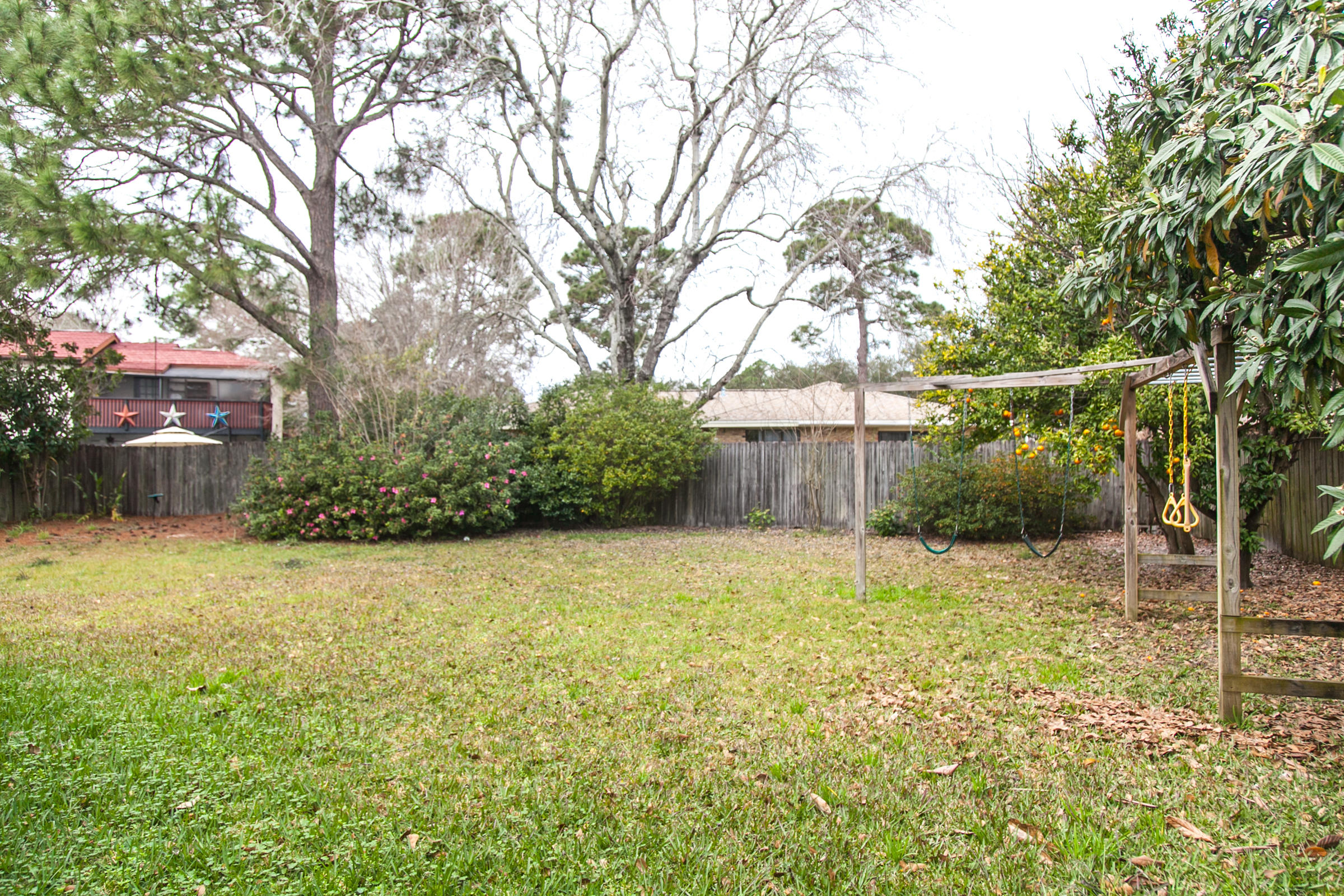 SOUTHMINSTER VILLAGE - Residential