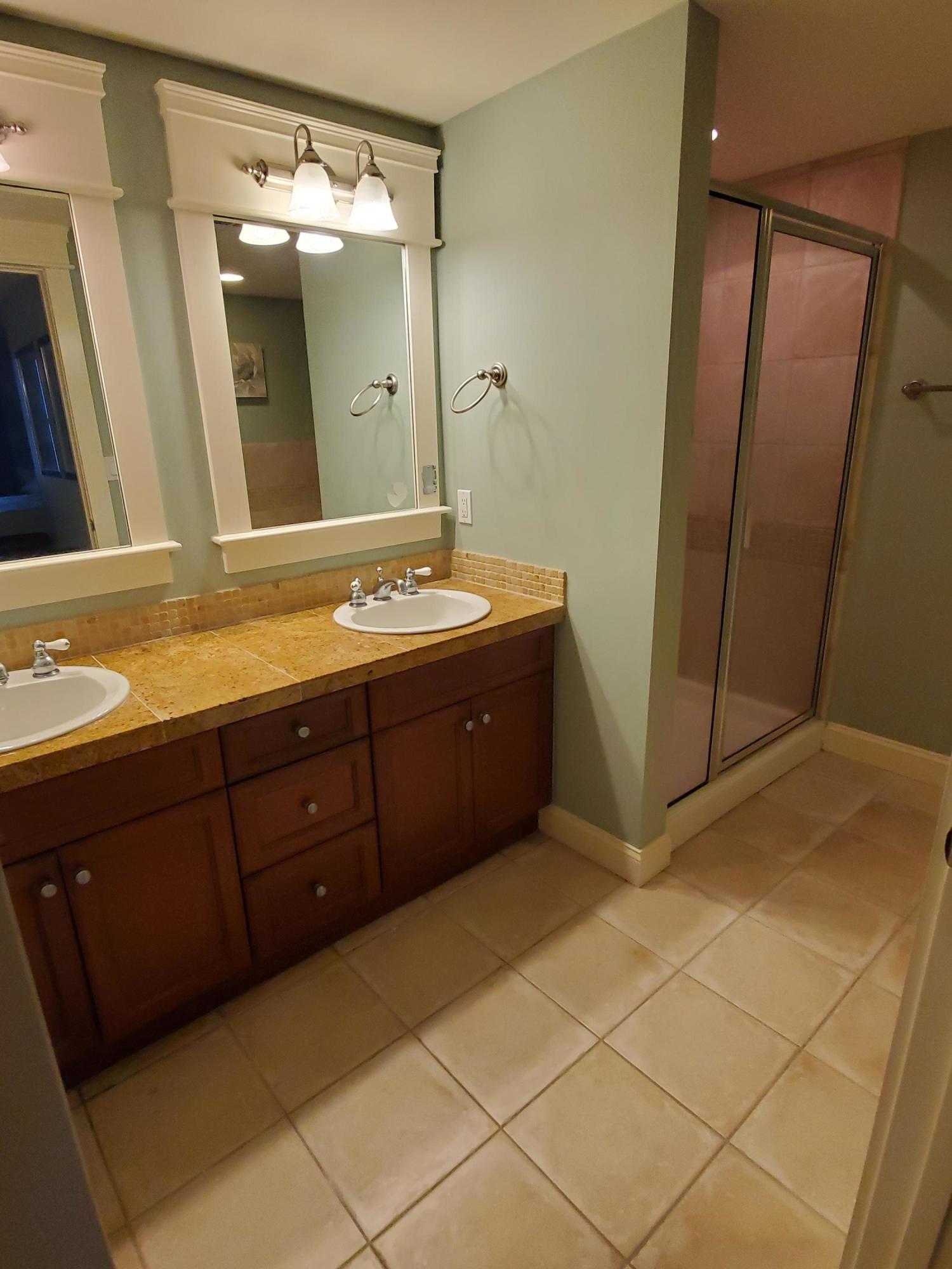 GRAND SANDESTIN THE - Residential Lease