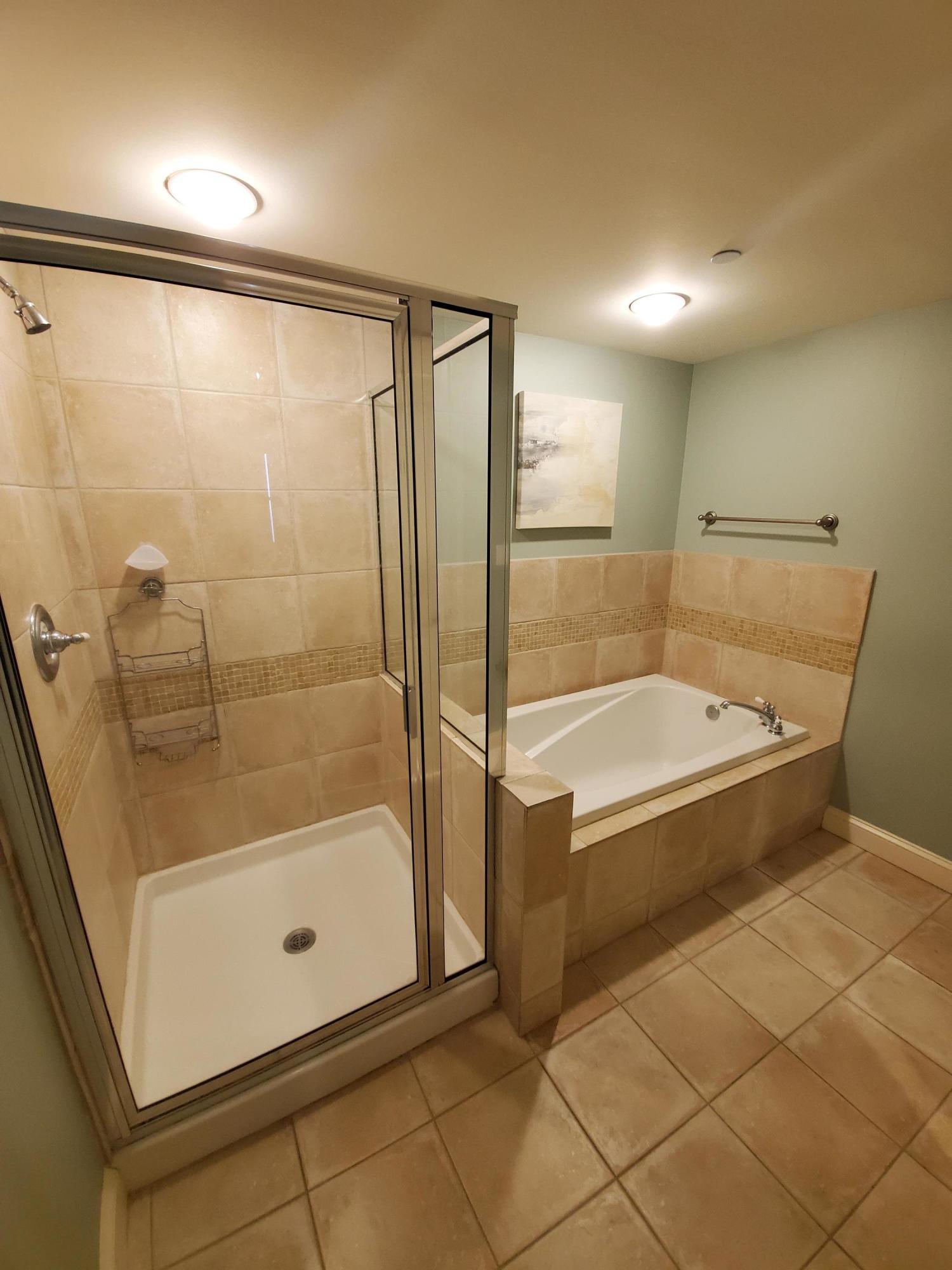 GRAND SANDESTIN THE - Residential Lease