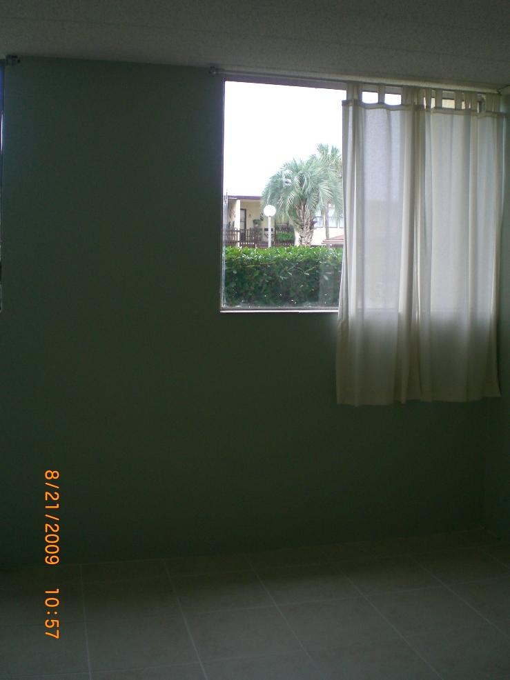 SEA PALM CONDO - Residential Lease