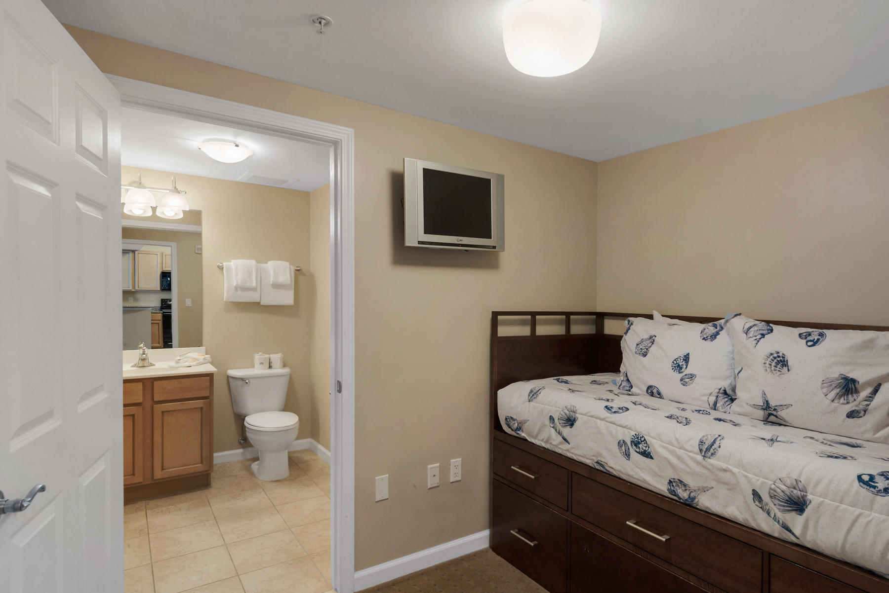 THE PALMS OF DESTIN - Residential