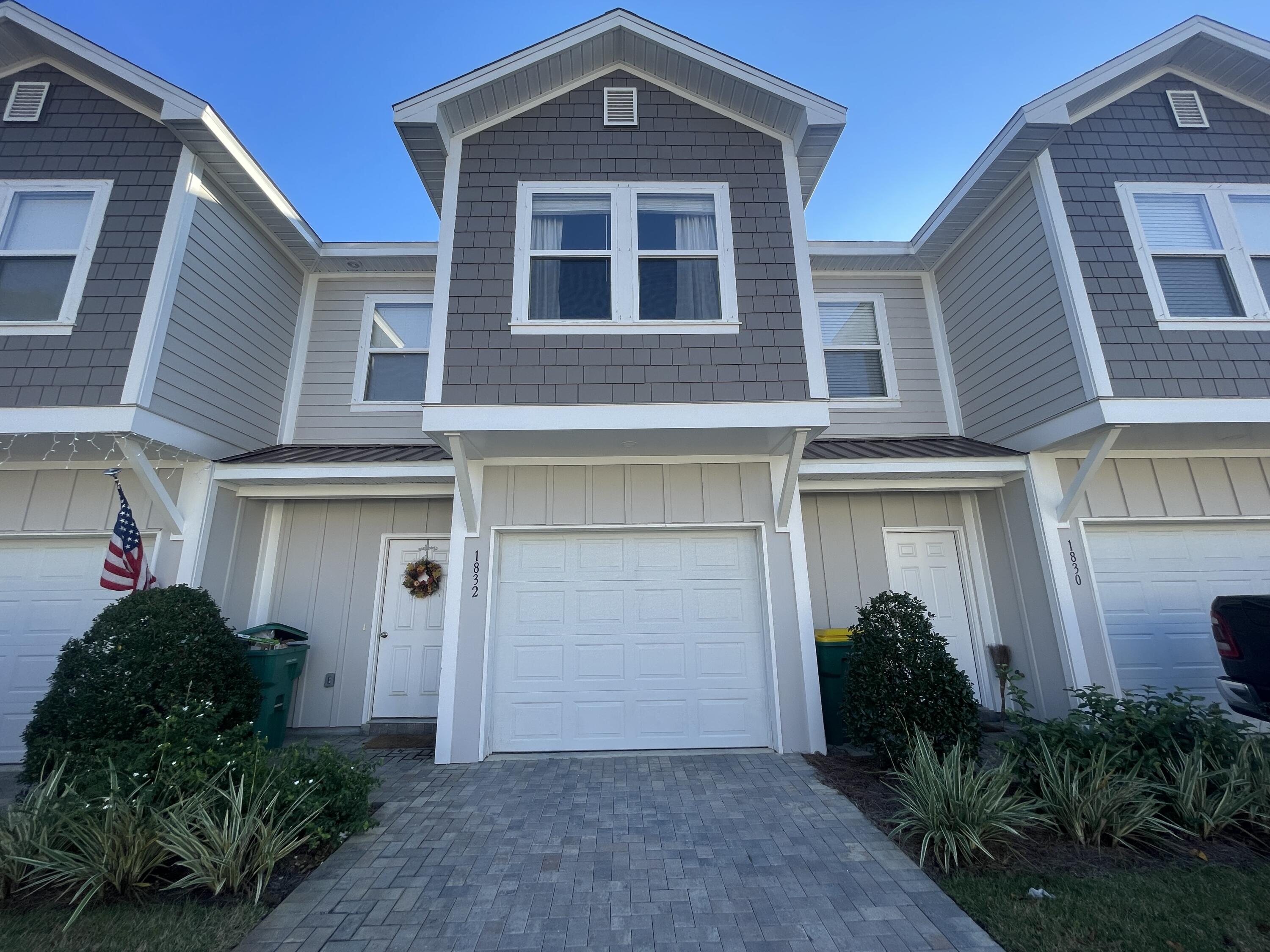 STABLE LANES - Residential Lease