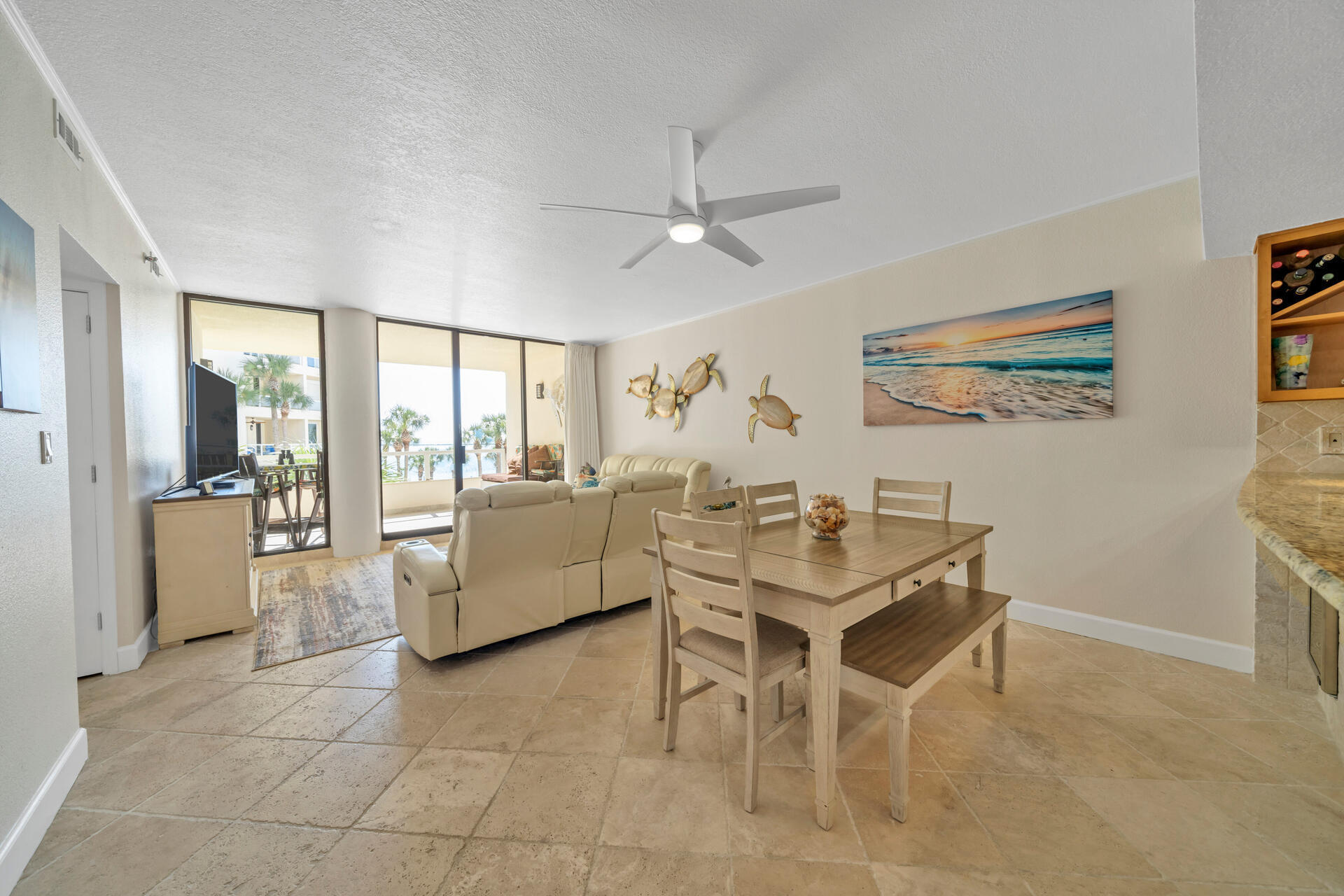 EAST PASS TOWERS CONDOMINIUM, PHASE 1 - Residential