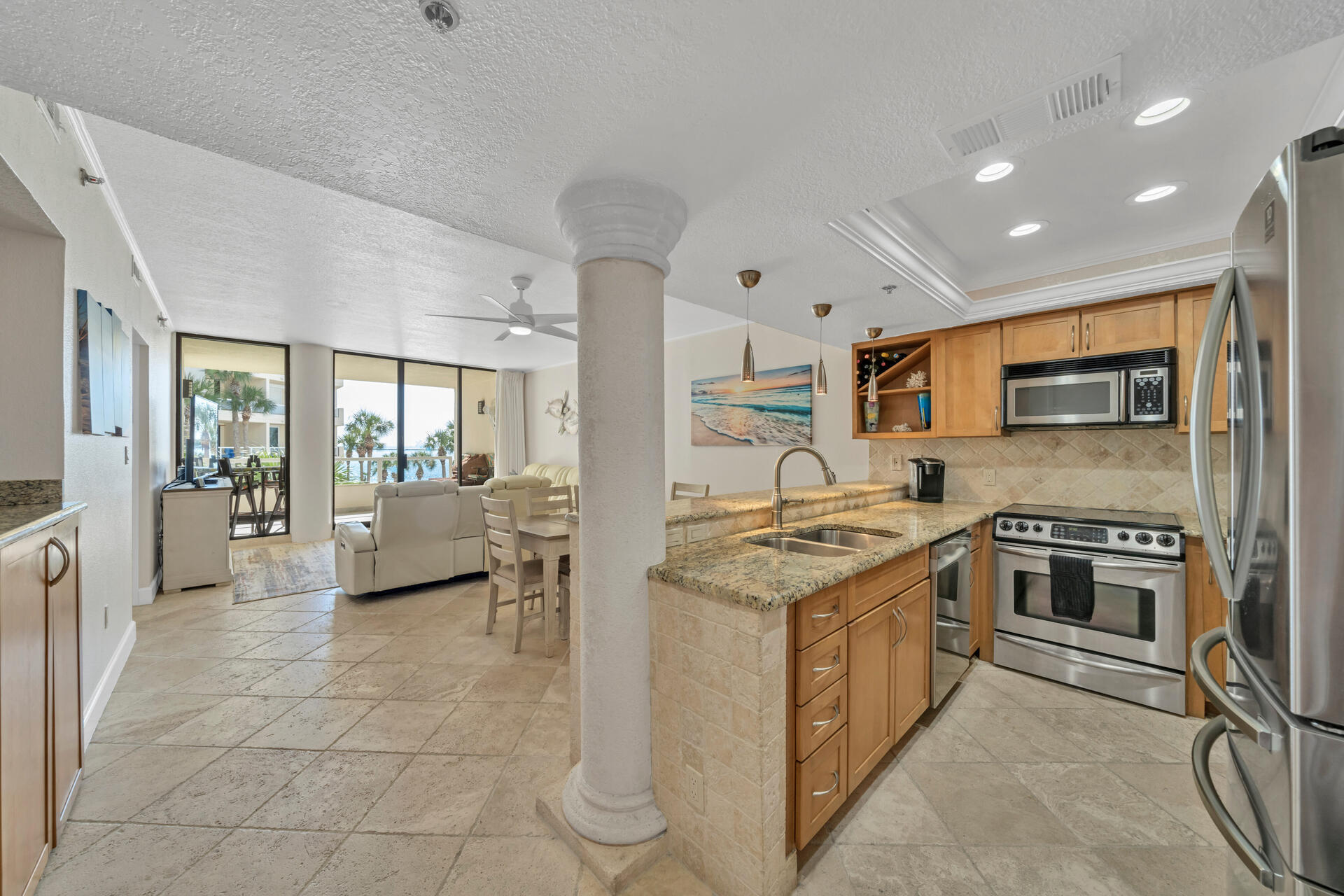 EAST PASS TOWERS CONDOMINIUM, PHASE 1 - Residential