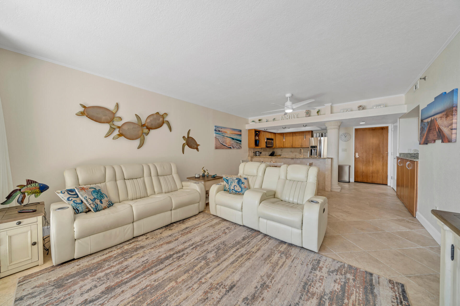 EAST PASS TOWERS CONDOMINIUM, PHASE 1 - Residential