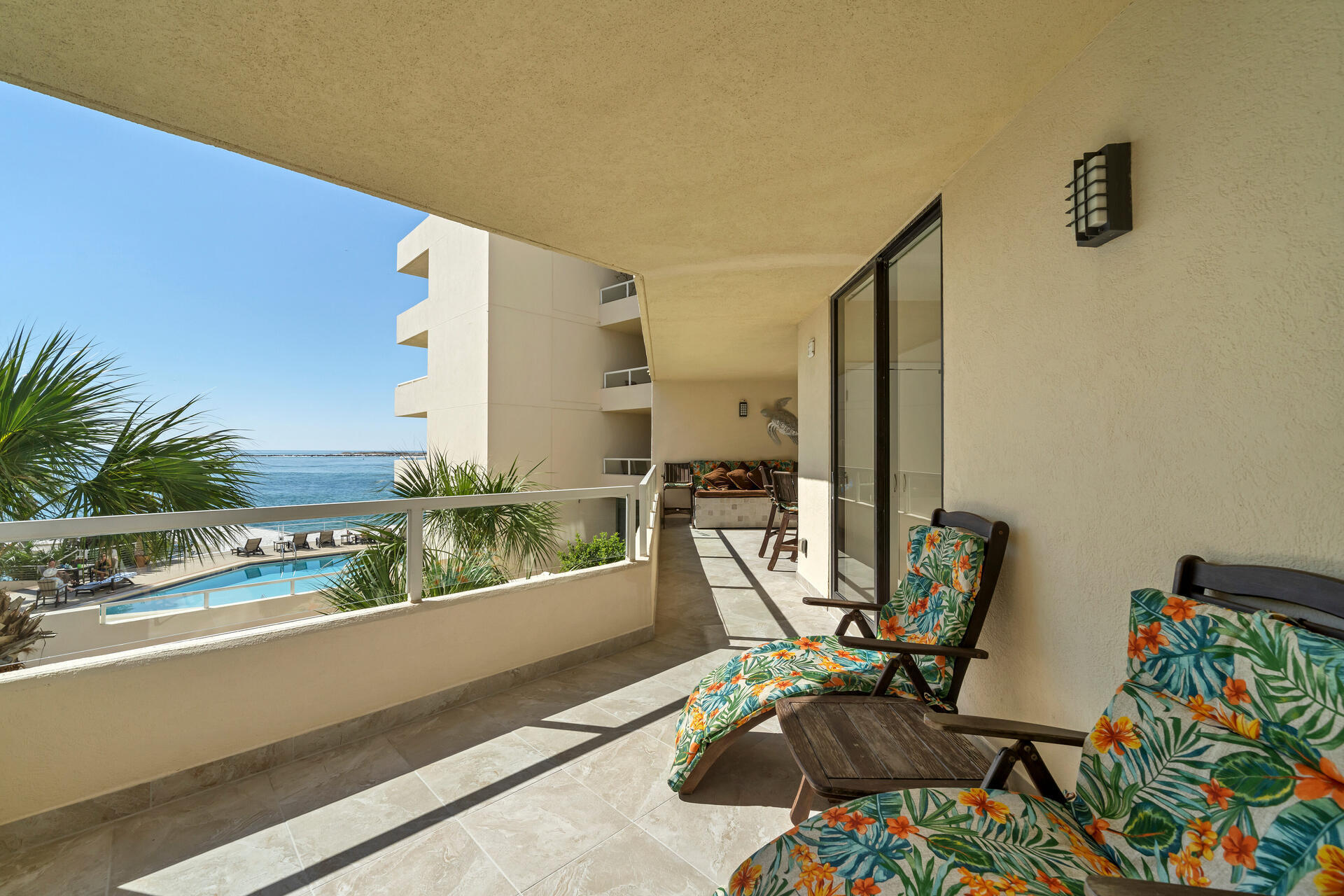 EAST PASS TOWERS CONDOMINIUM, PHASE 1 - Residential