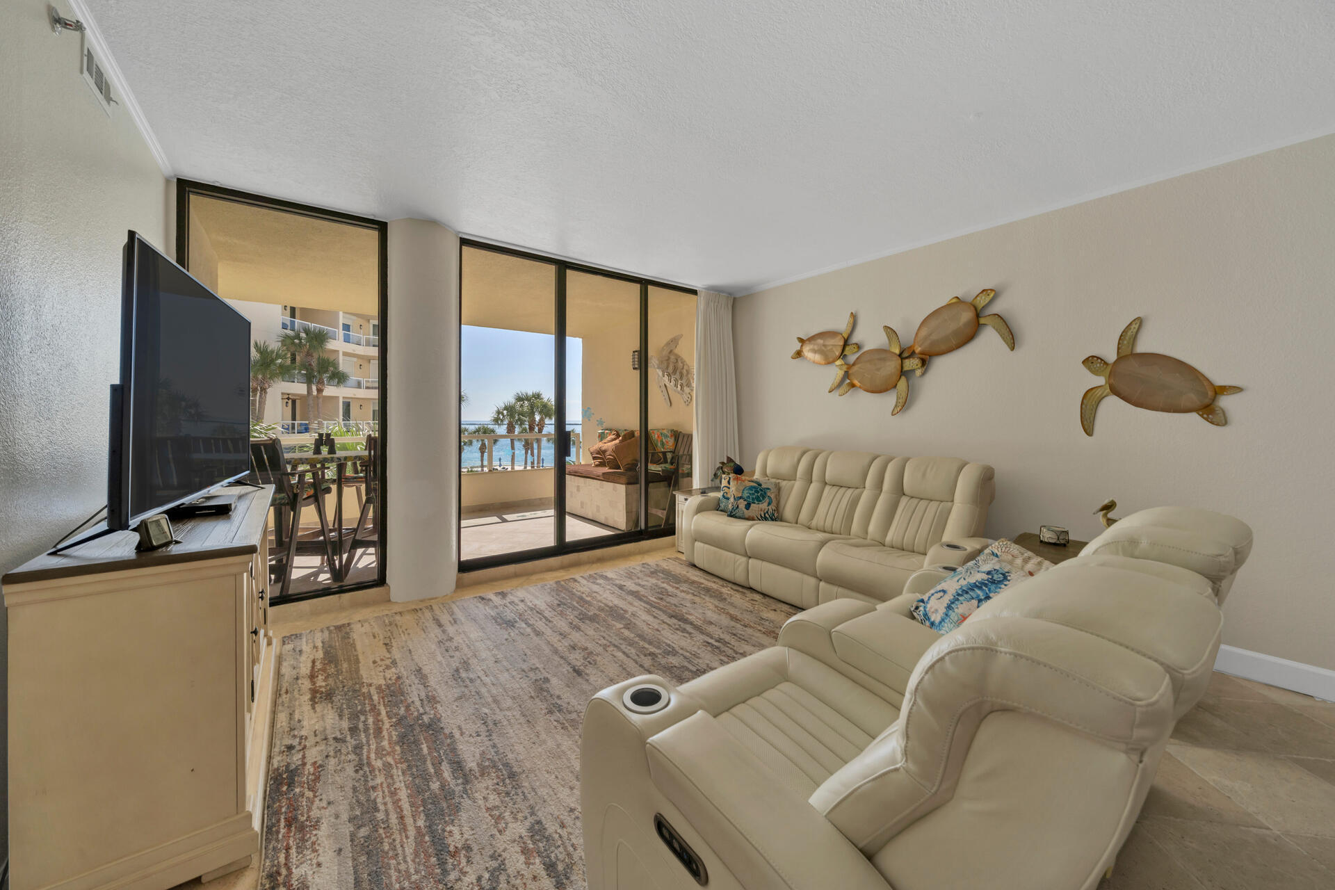 EAST PASS TOWERS CONDOMINIUM, PHASE 1 - Residential
