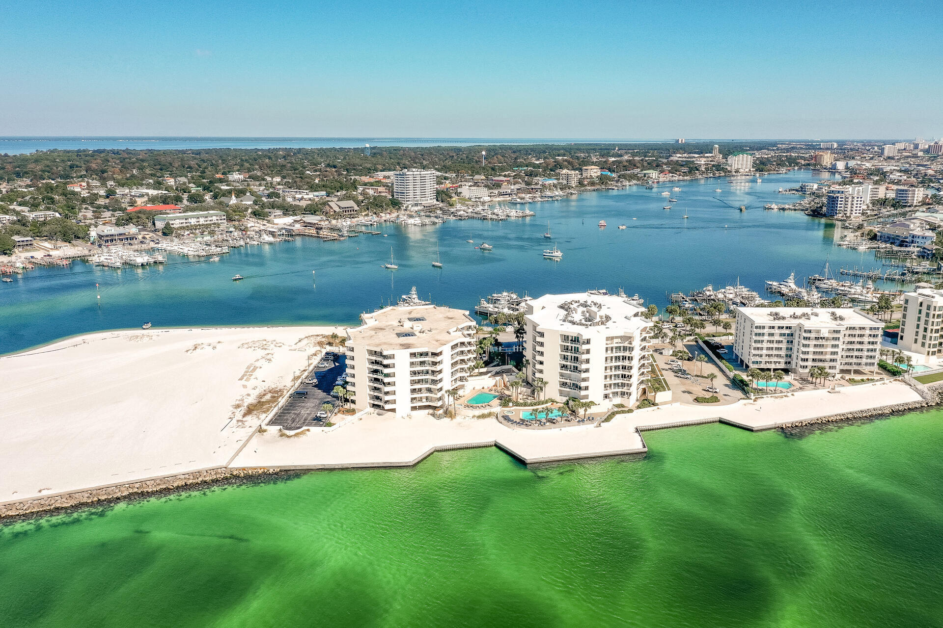 EAST PASS TOWERS CONDOMINIUM, PHASE 1 - Residential