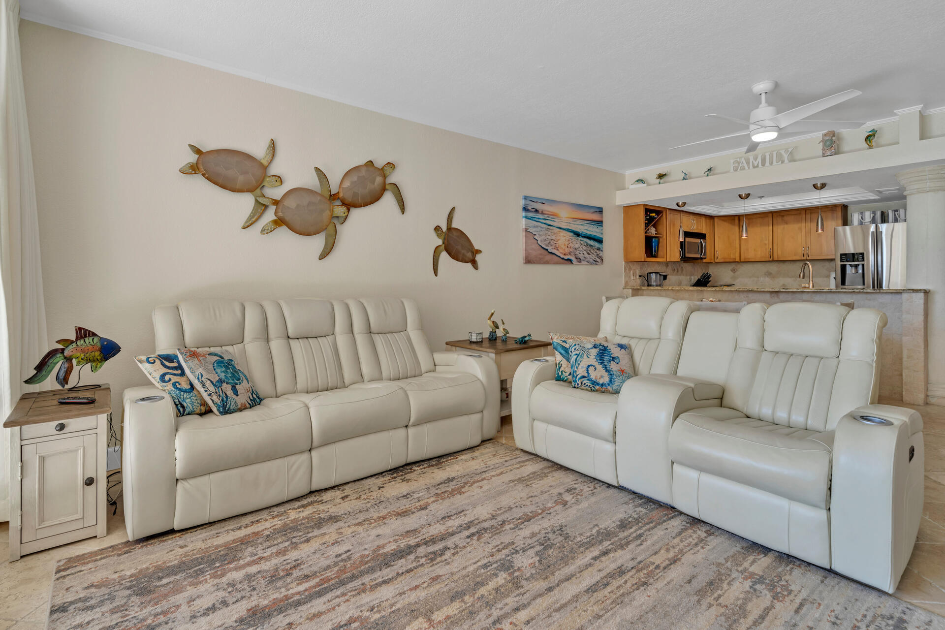 EAST PASS TOWERS CONDOMINIUM, PHASE 1 - Residential
