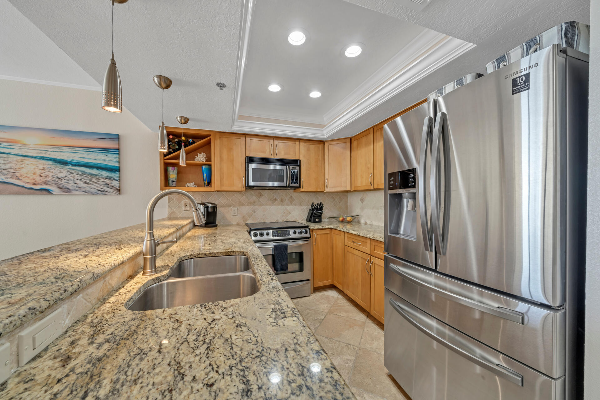 EAST PASS TOWERS CONDOMINIUM, PHASE 1 - Residential