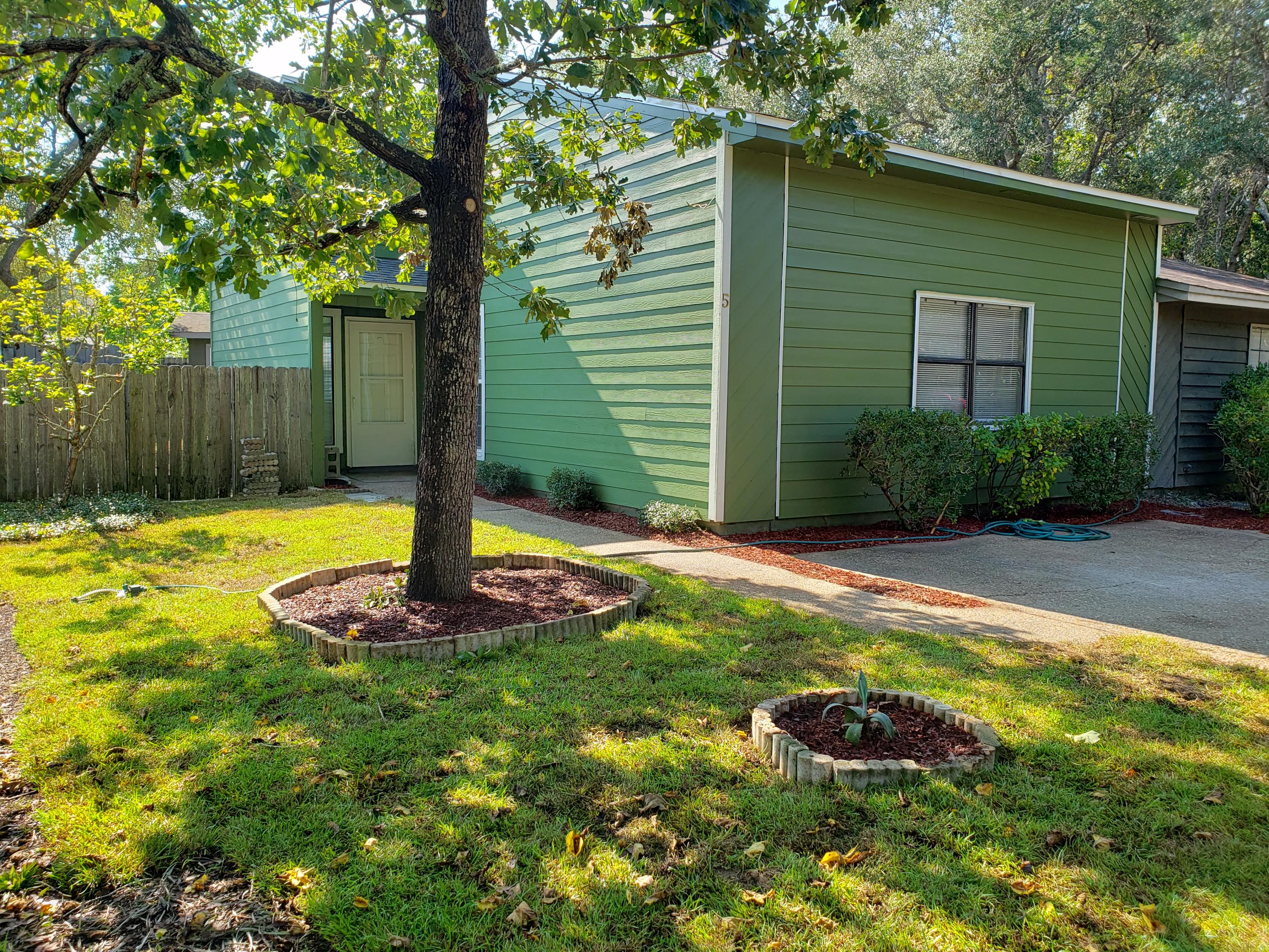 PILLAR OAKS - Residential Lease
