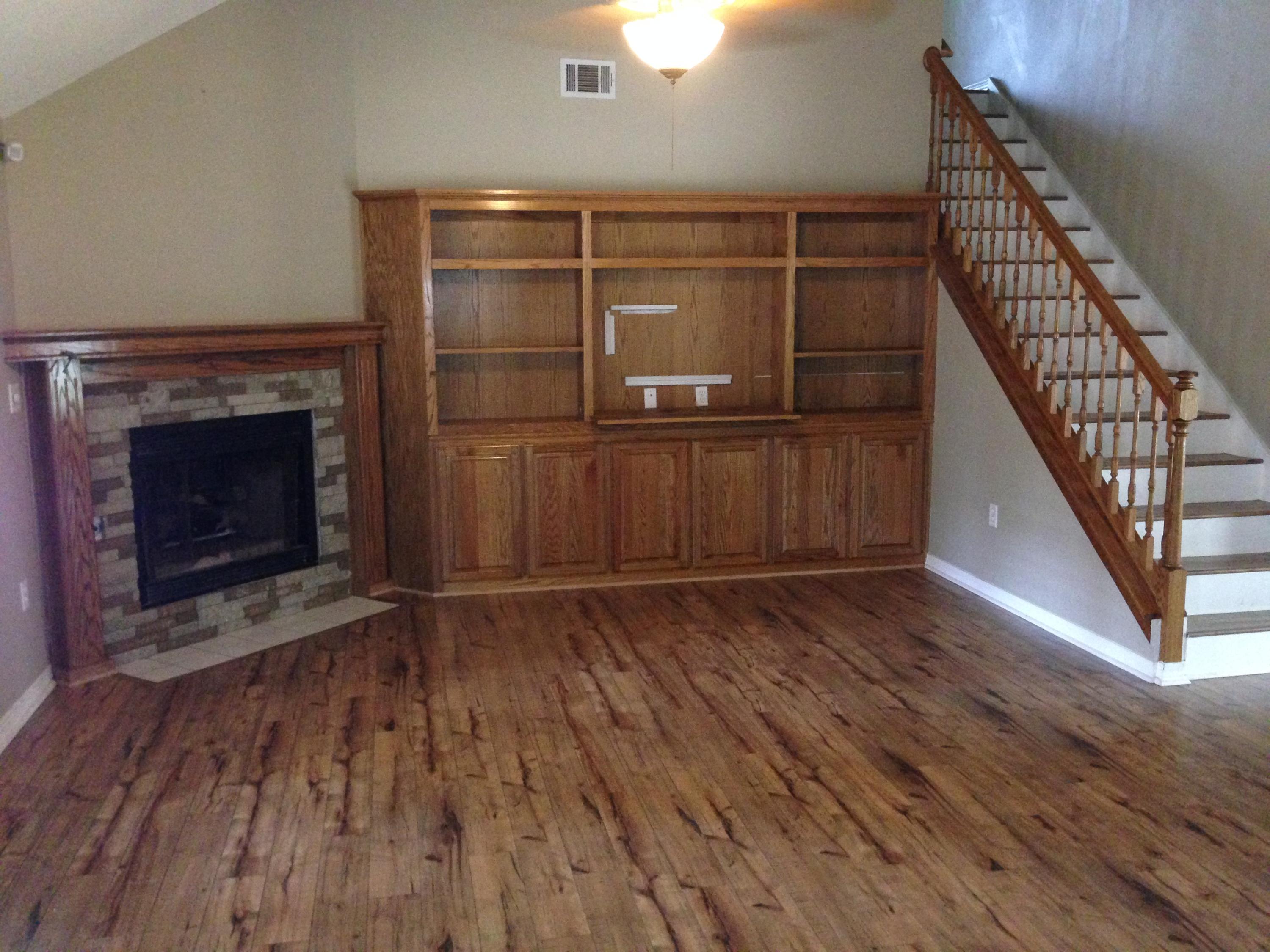 ROYAL OAKS S/D - Residential Lease