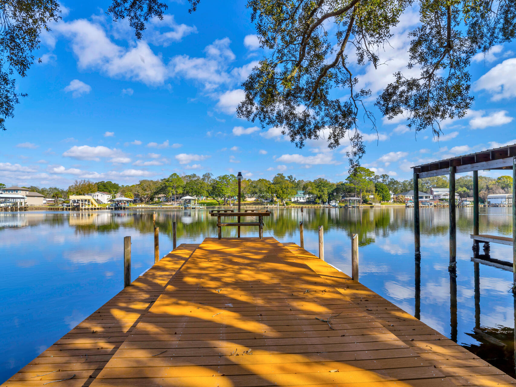 315 Vaughan Street NW Waterfront - Residential